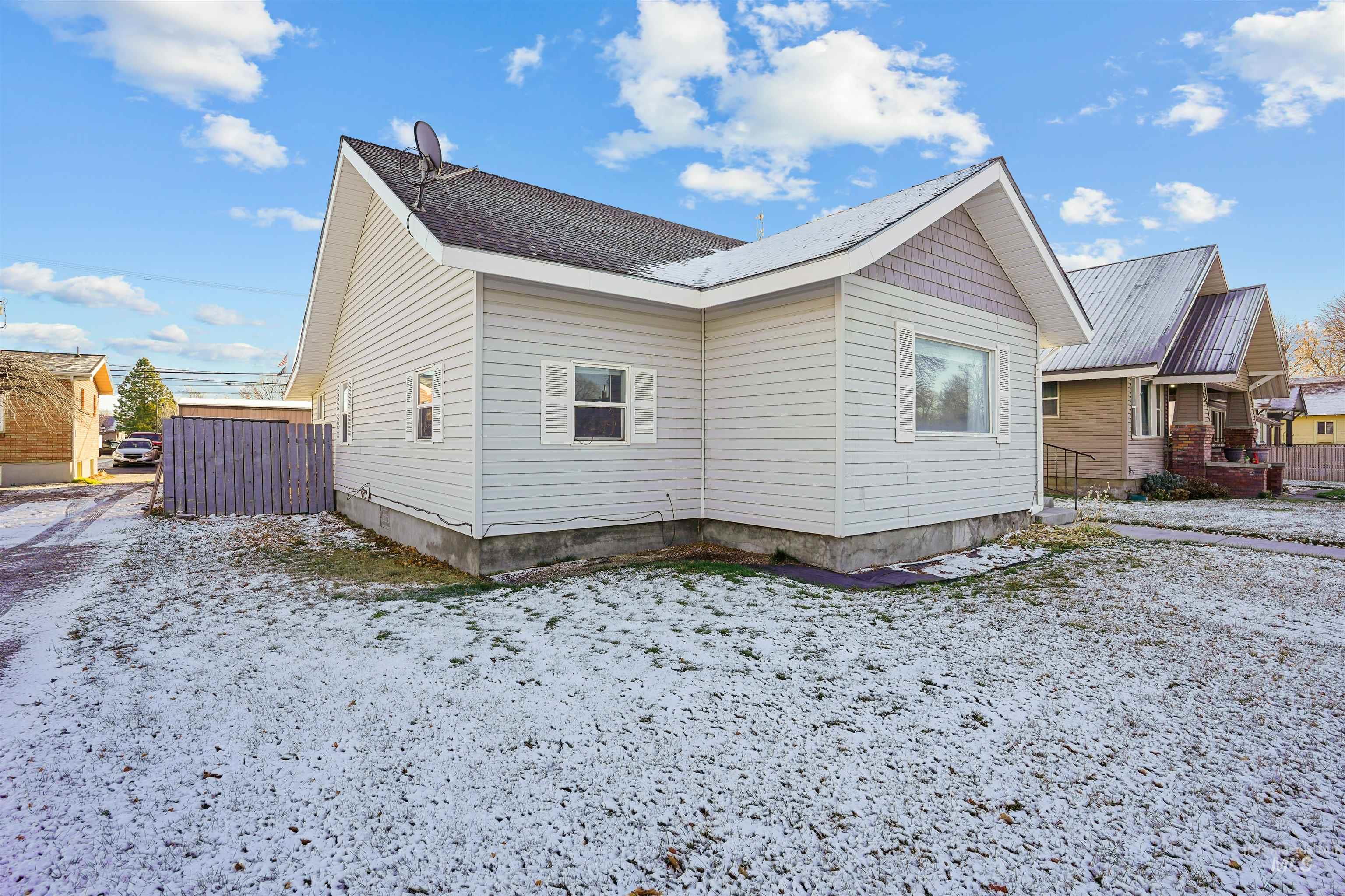 property viewer photo 15