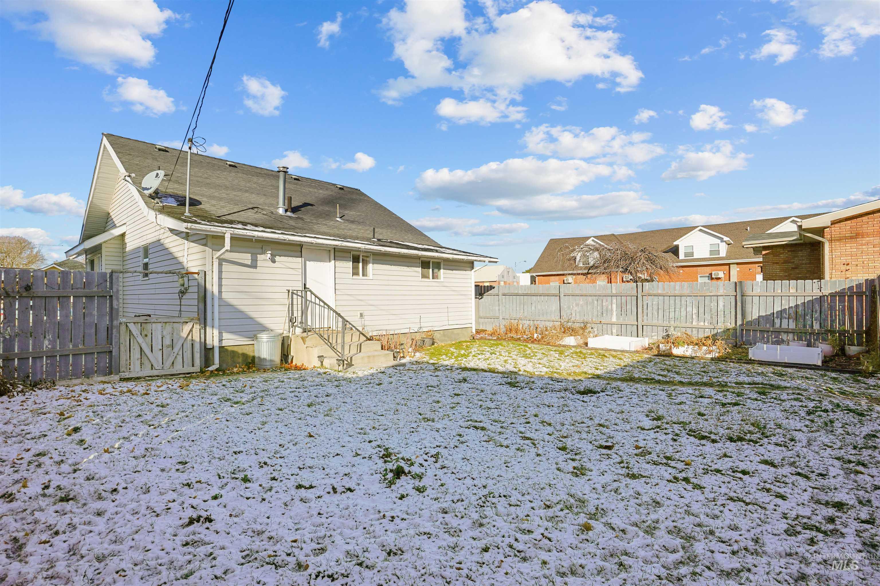 property viewer photo 16