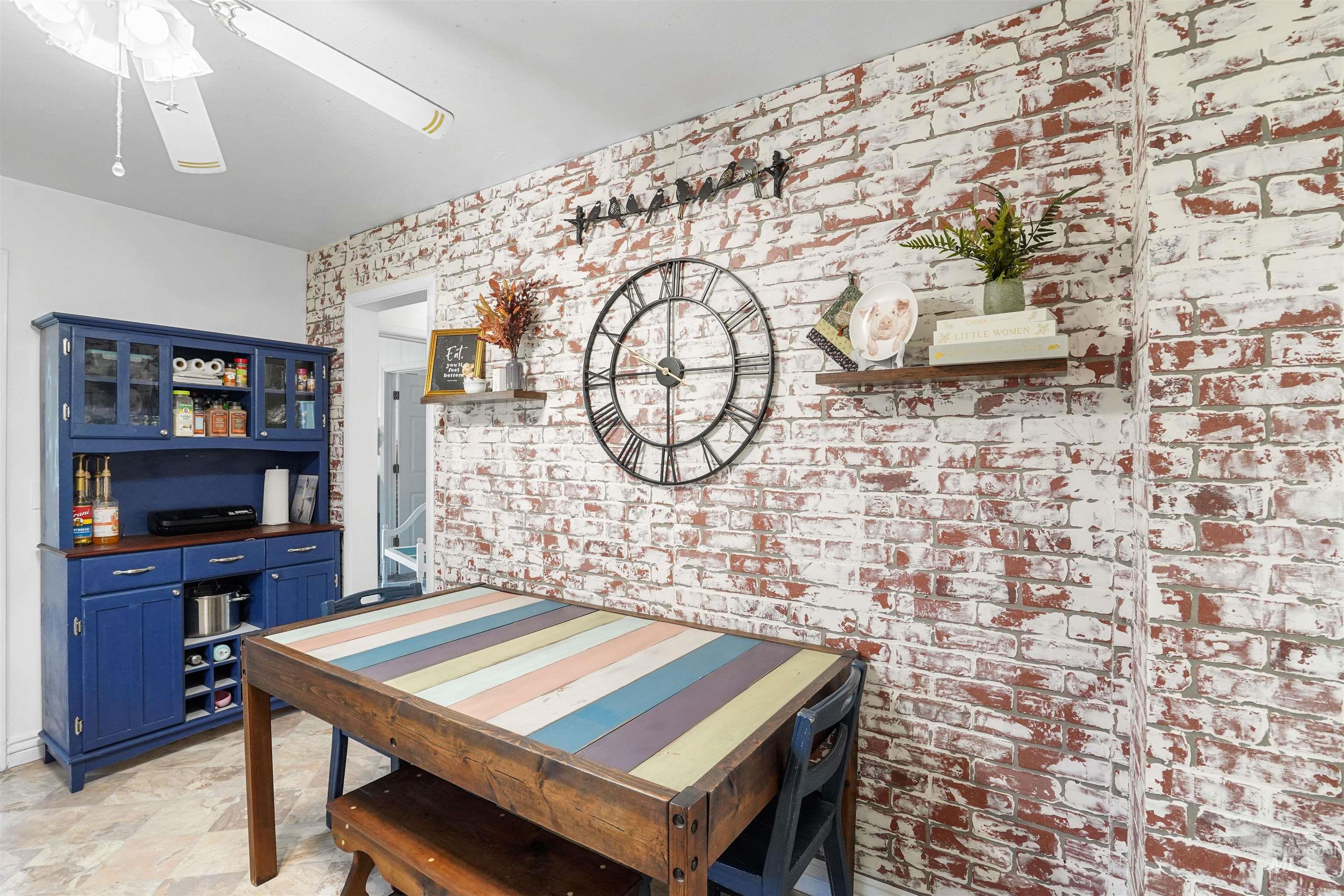 property viewer photo 3