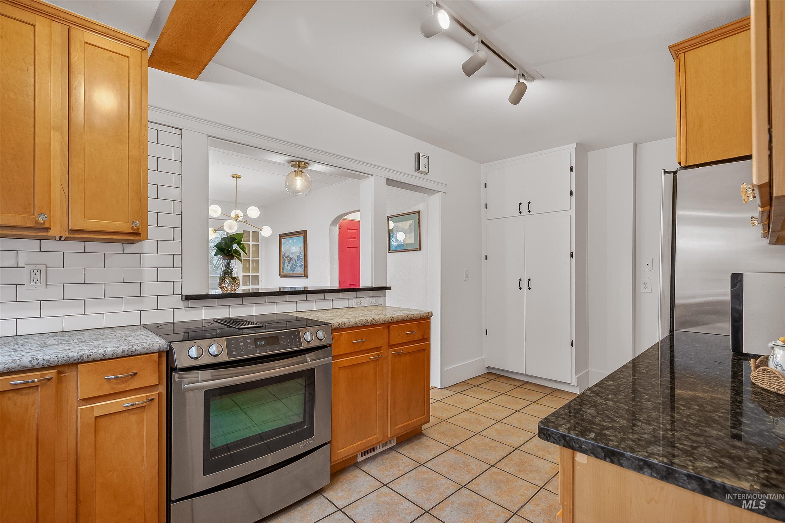 property viewer photo 13