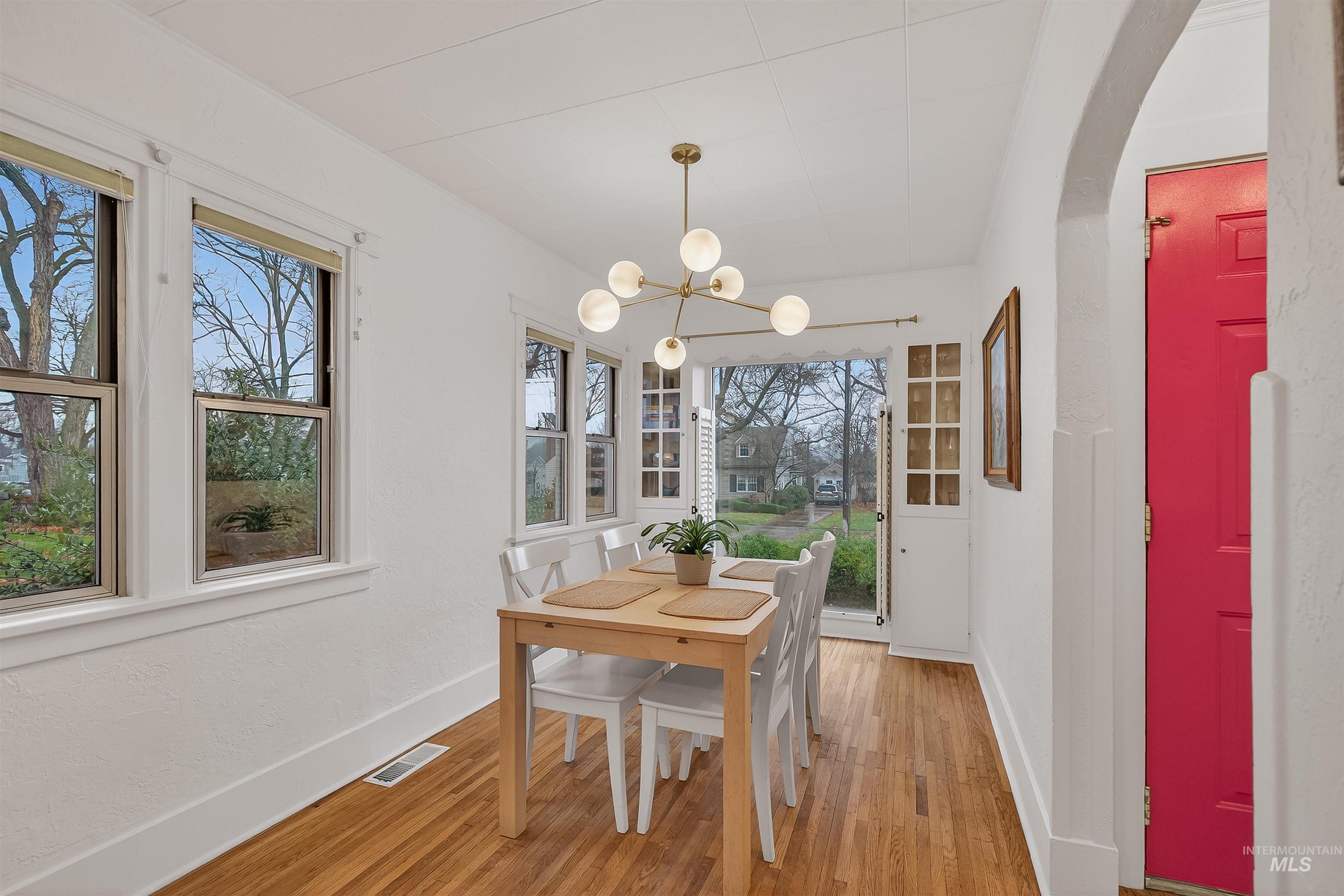 property viewer photo 20