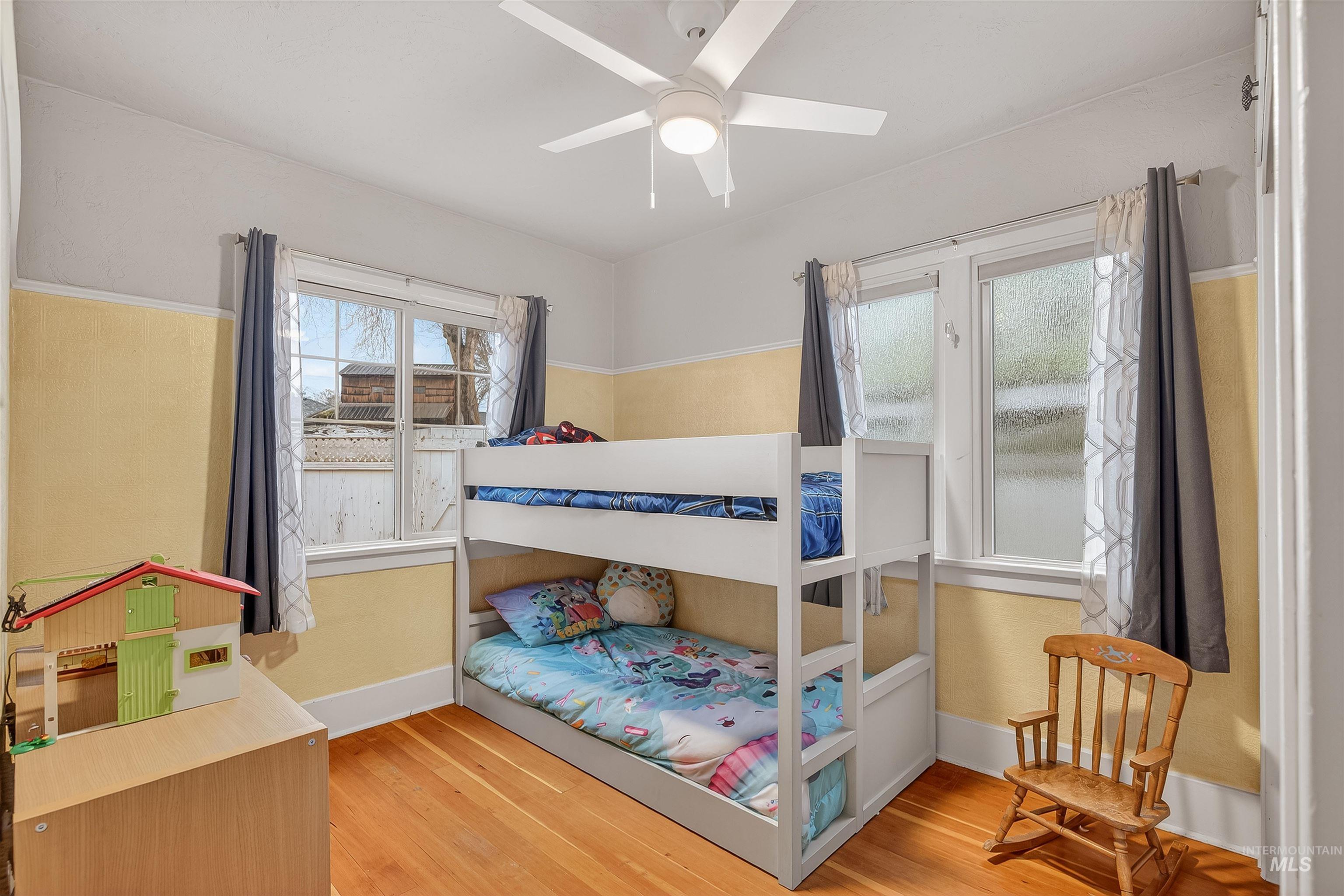 property viewer photo 26
