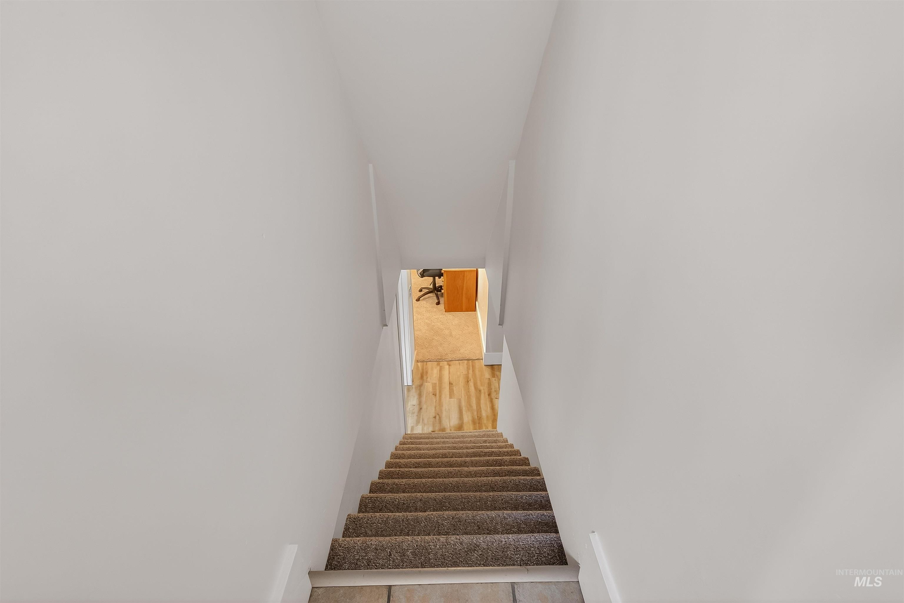 property viewer photo 28