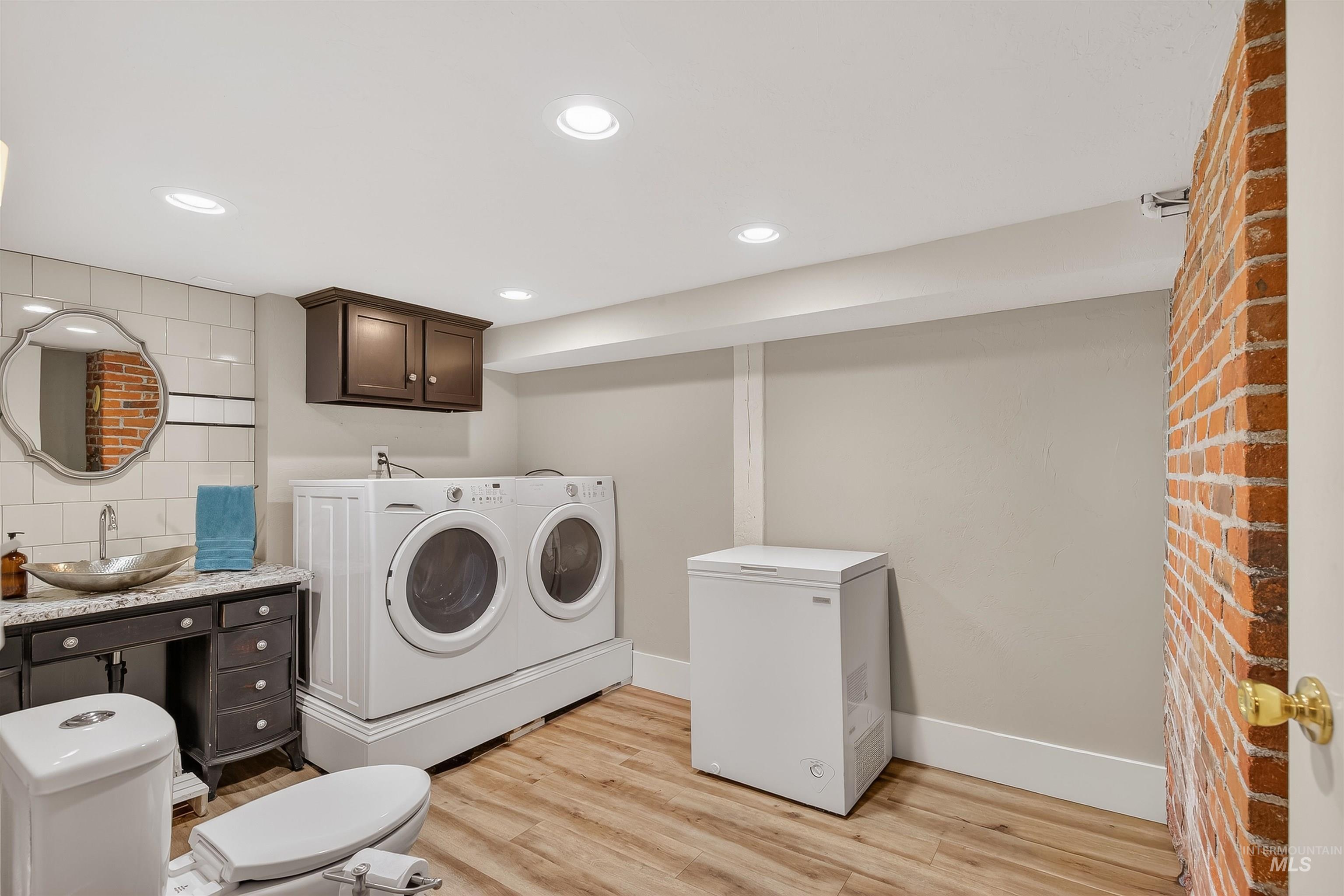 property viewer photo 29