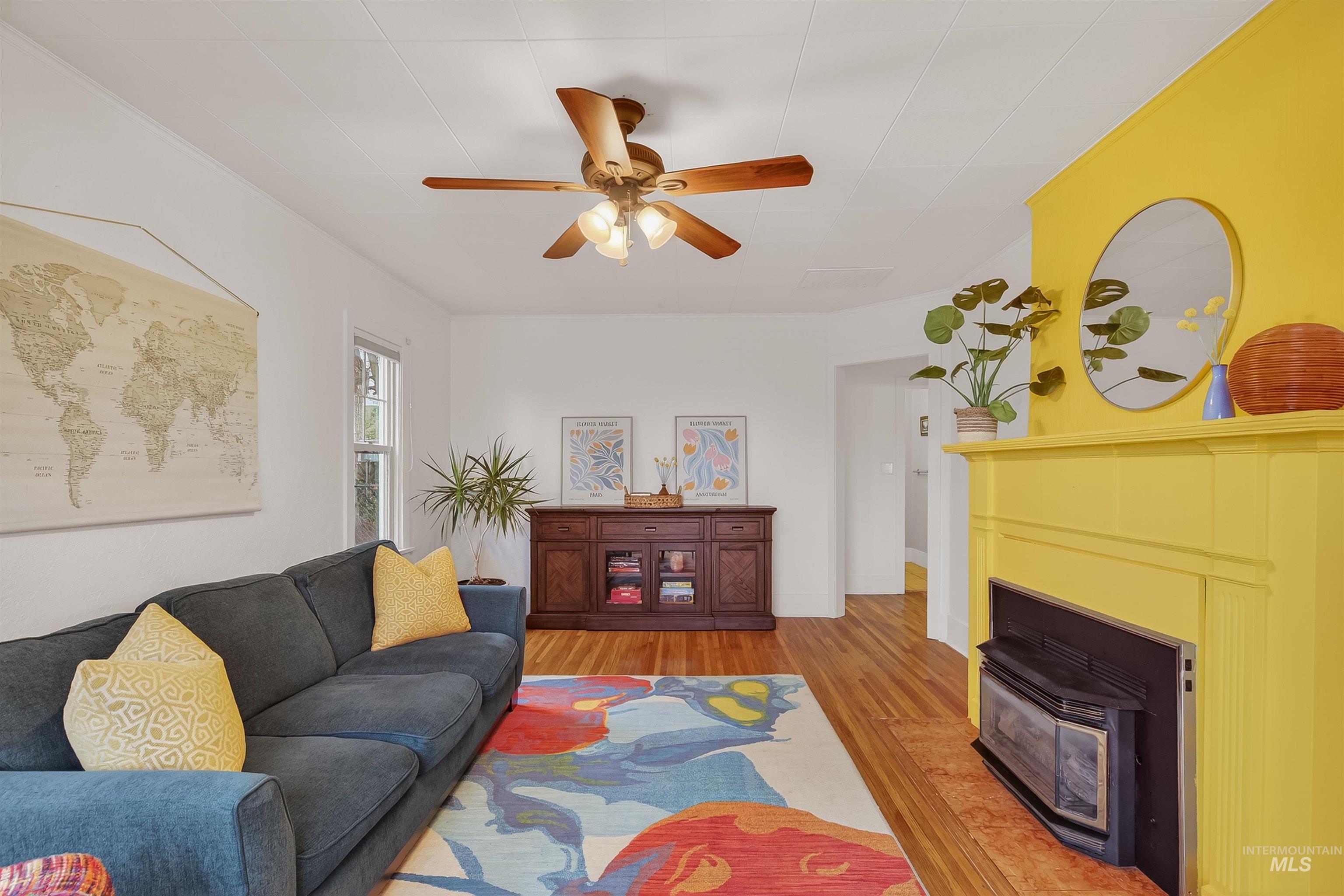 property viewer photo 3