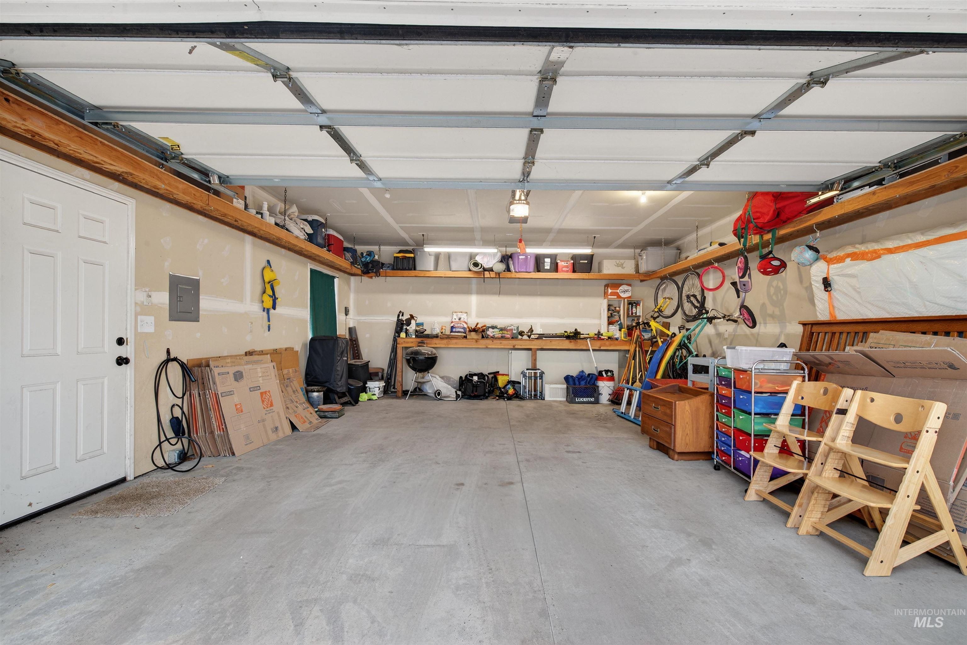 property viewer photo 42
