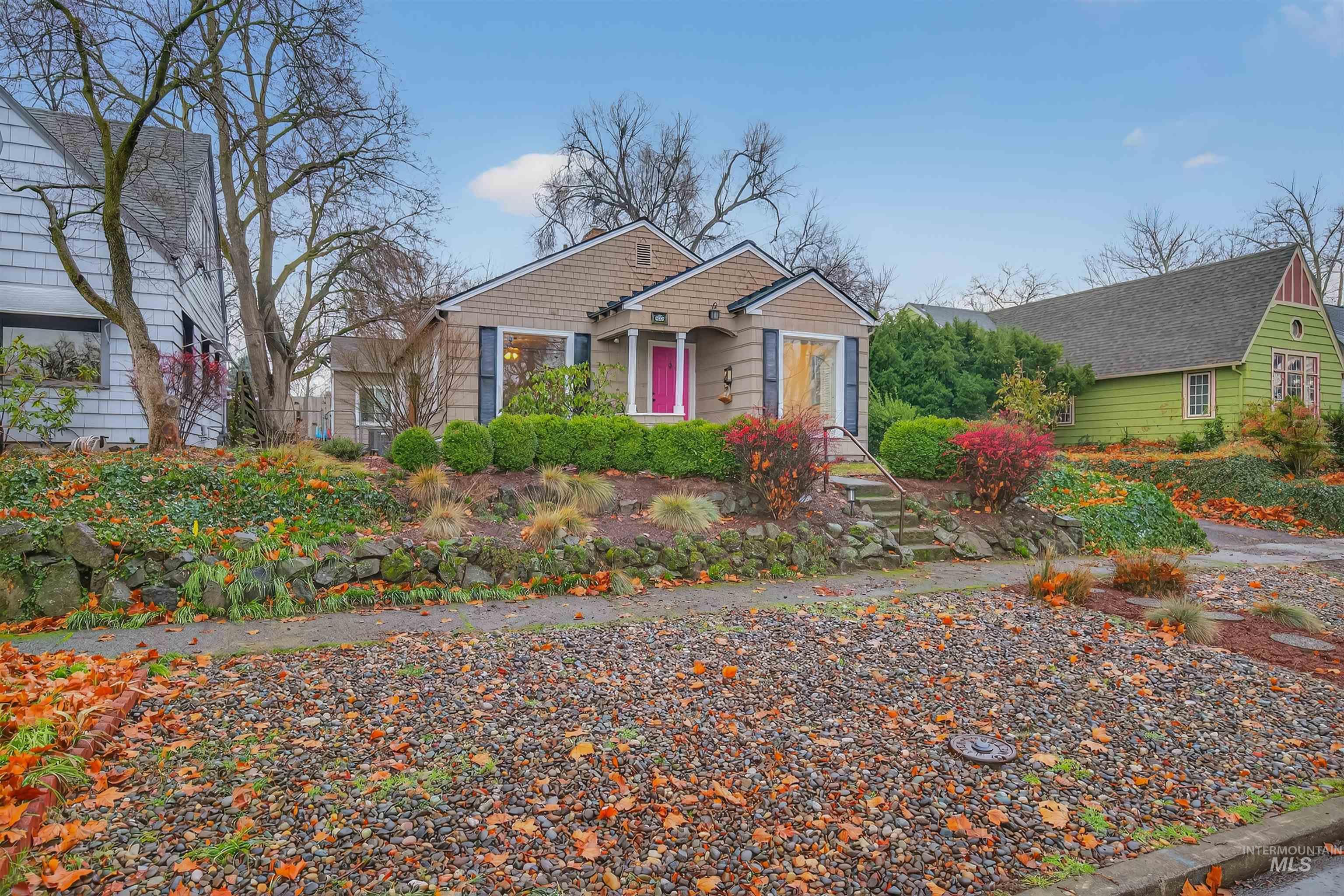 property viewer photo 48