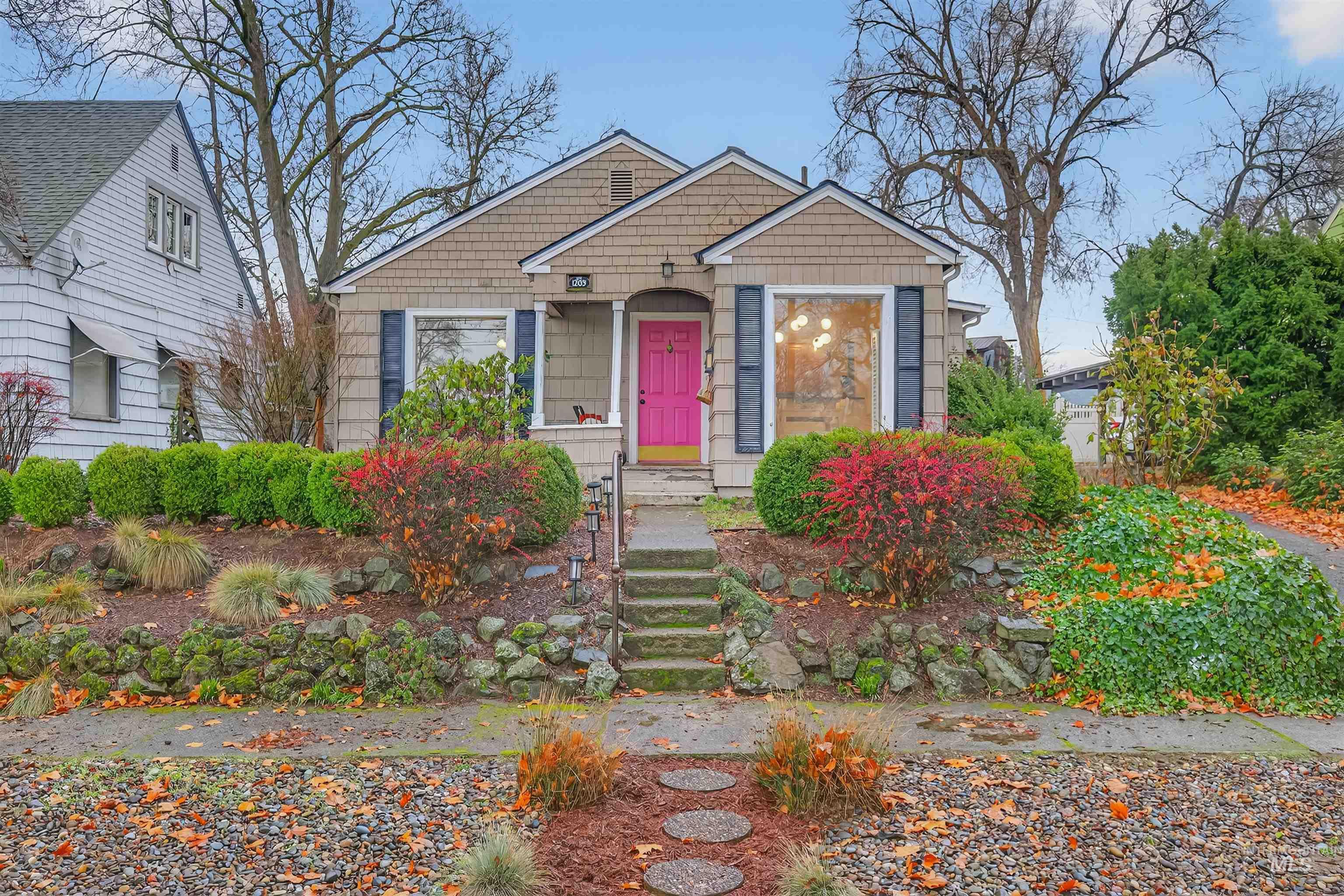 property viewer photo 49