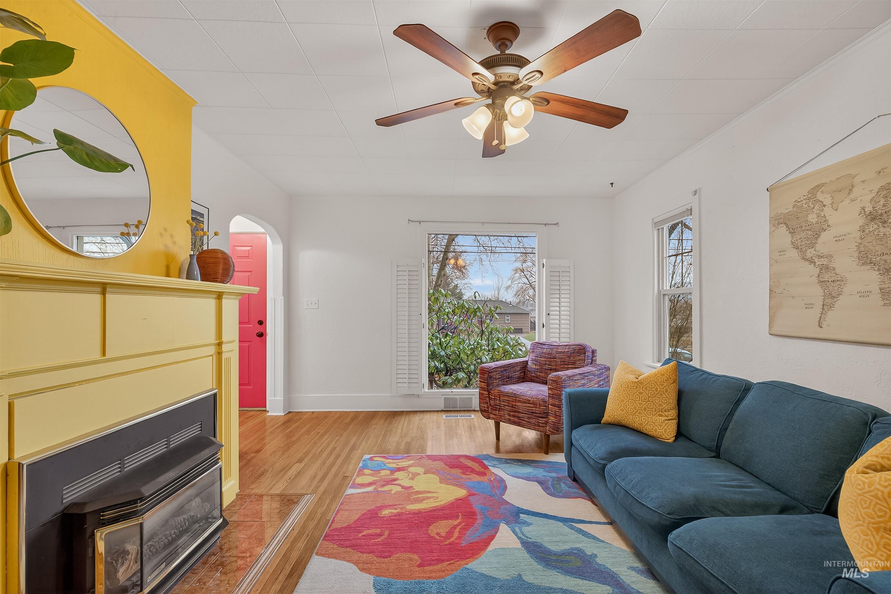 property viewer photo 5