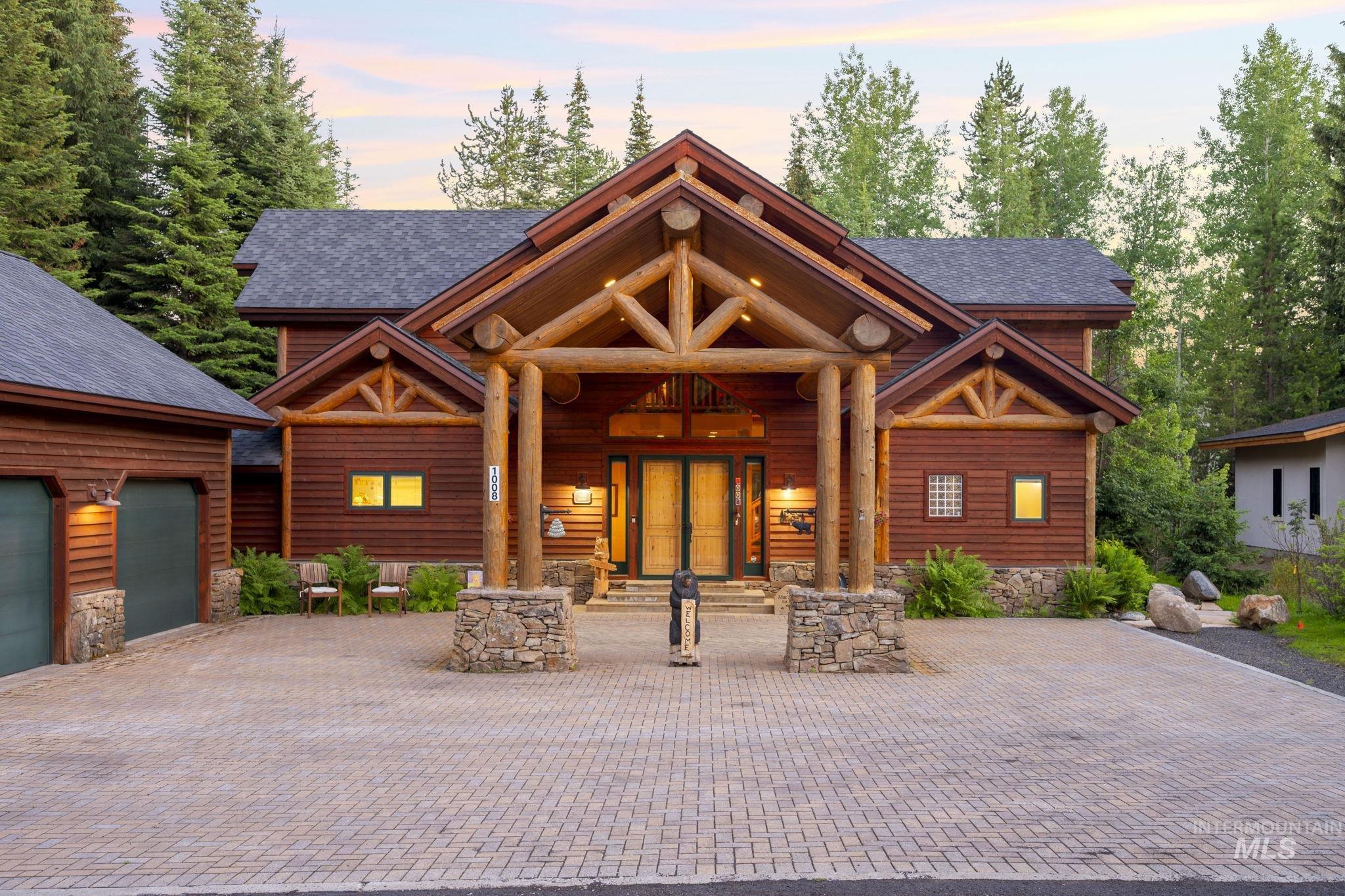 main property photo 20