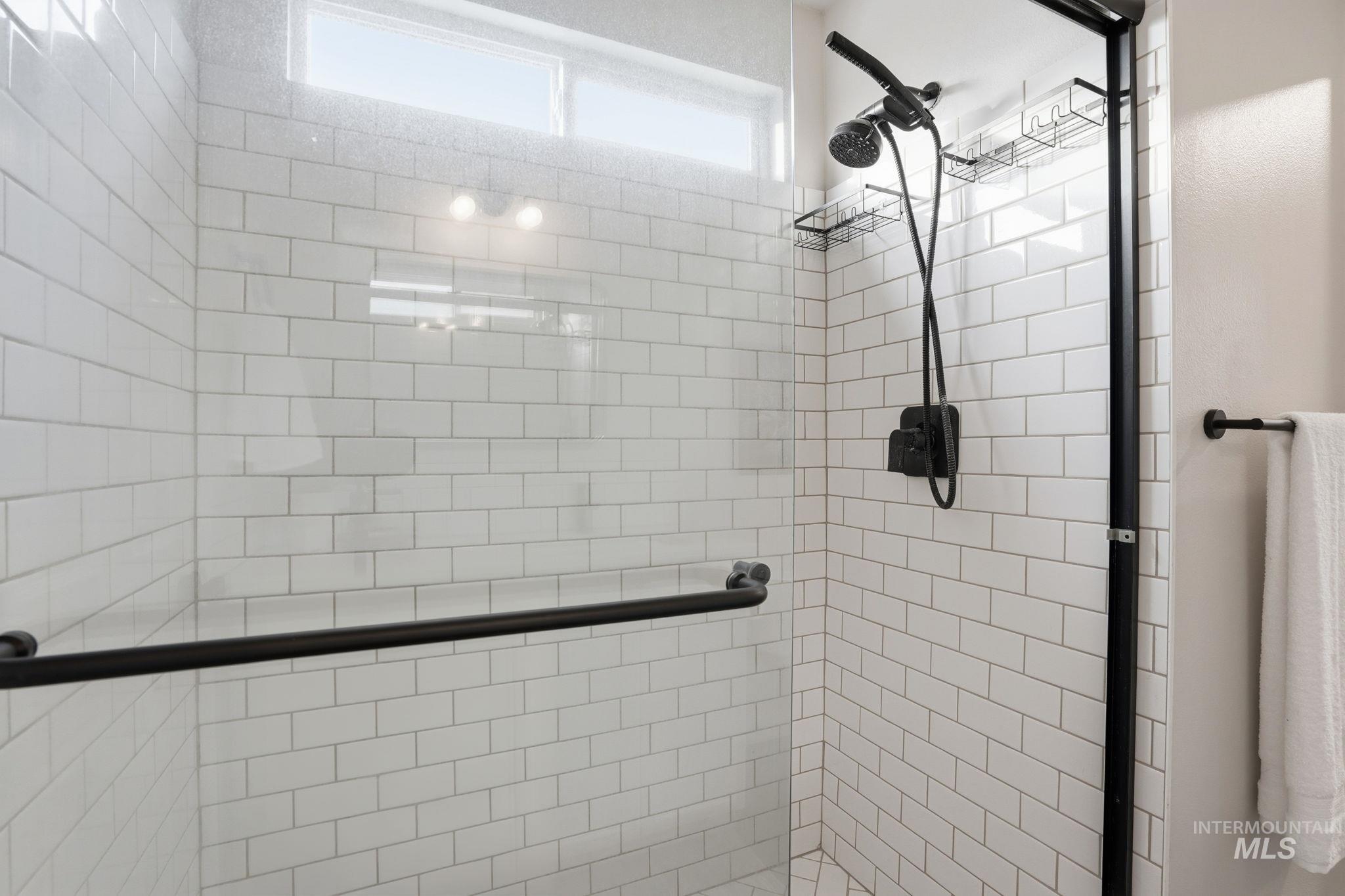 property viewer photo 16