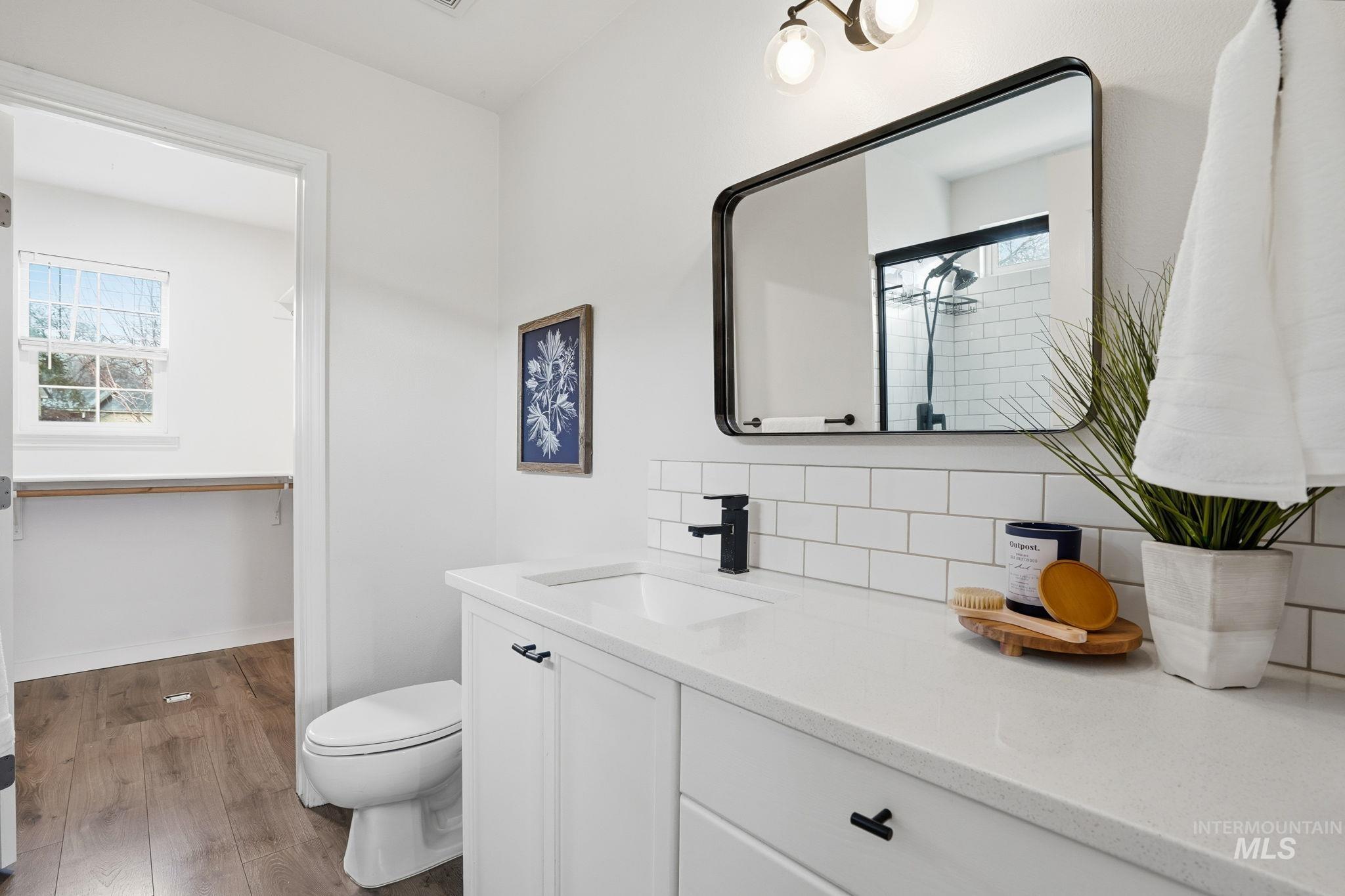 property viewer photo 17