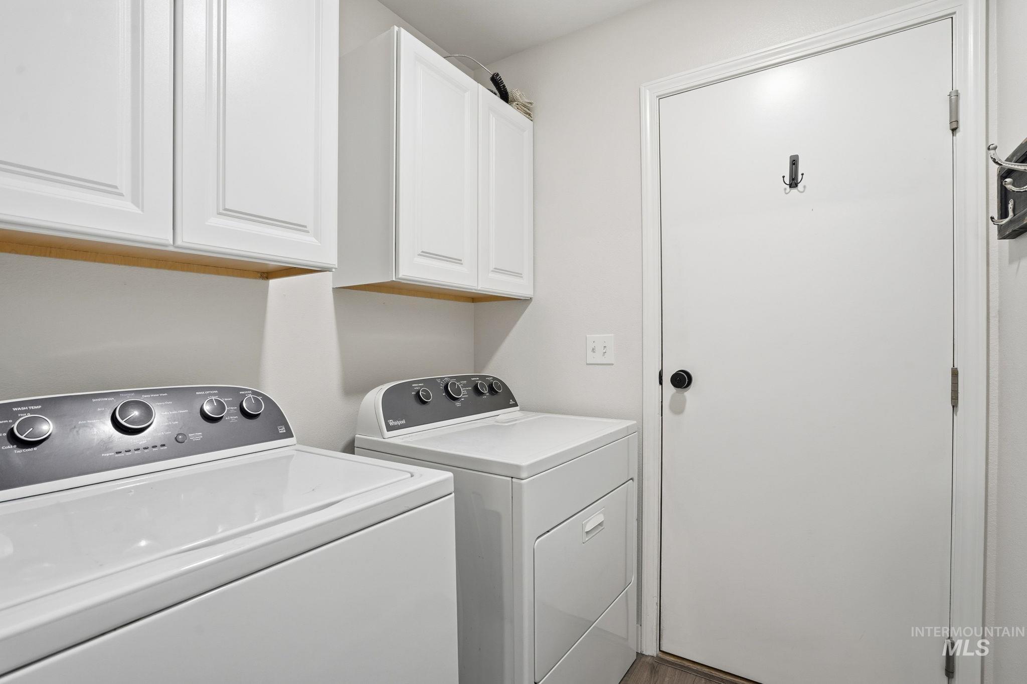 property viewer photo 24