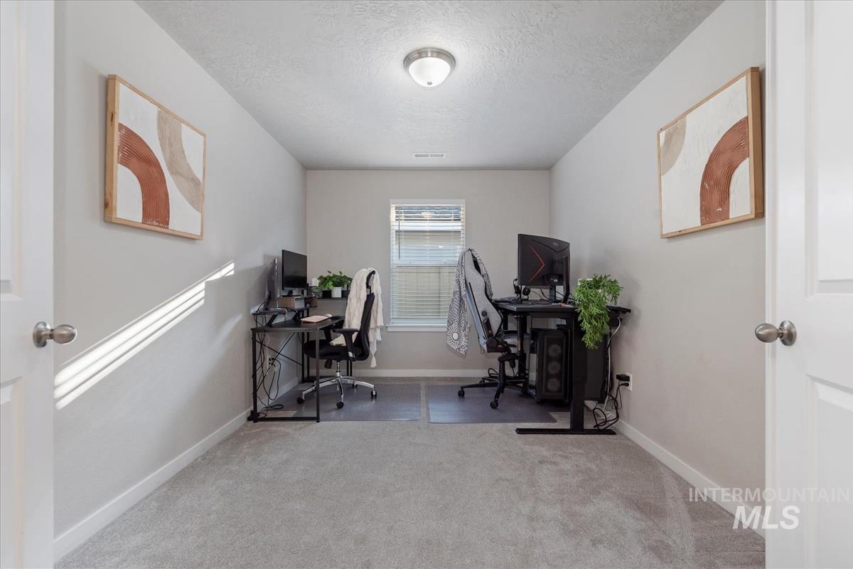 property viewer photo 24