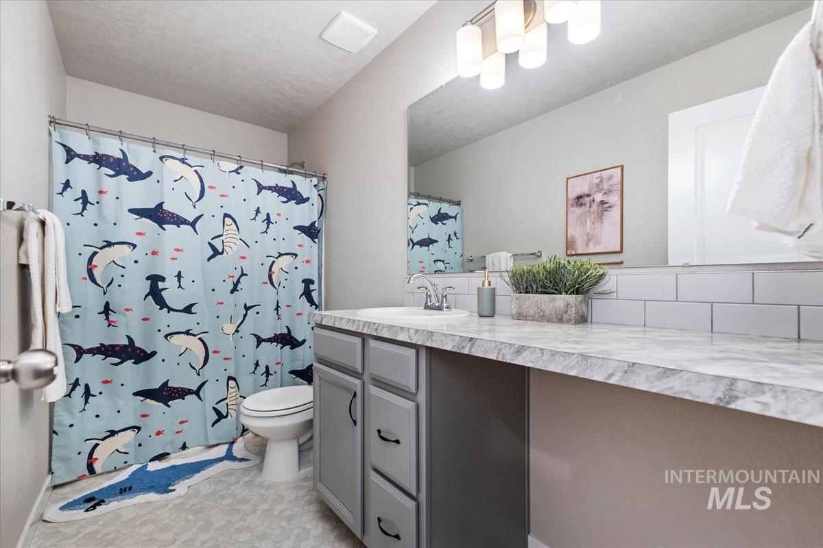 property viewer photo 26