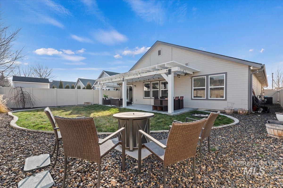 property viewer photo 35