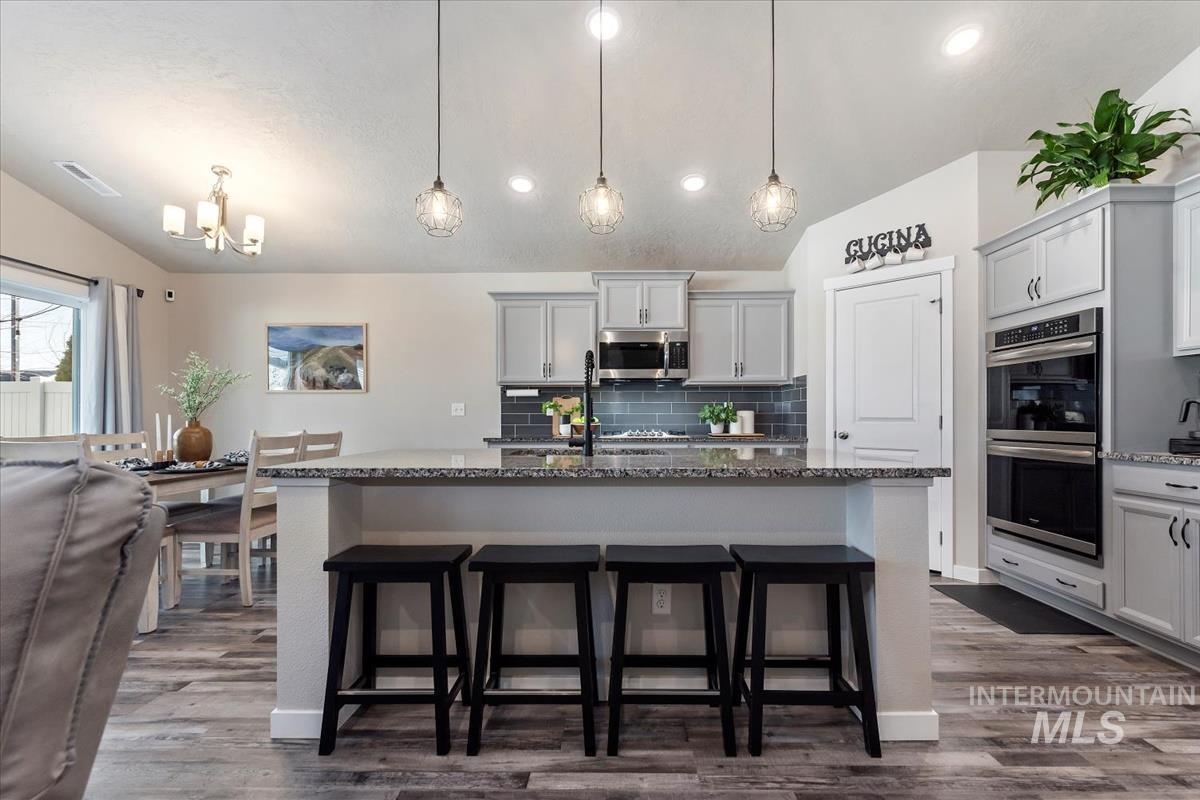 property viewer photo 5