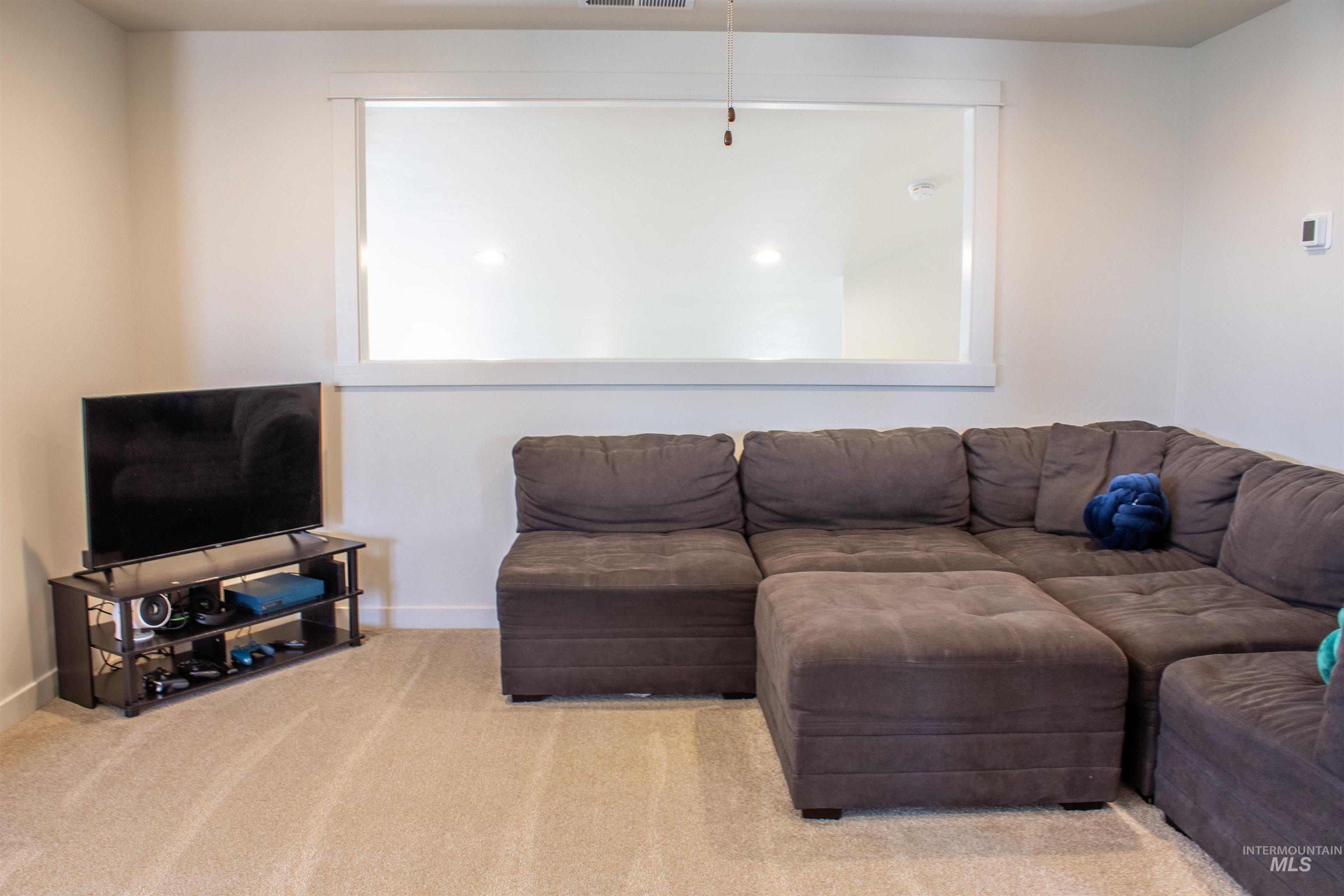 property viewer photo 26