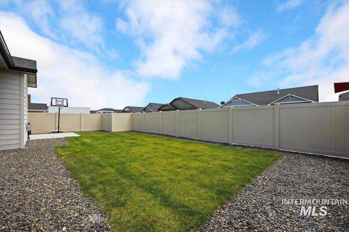 property viewer photo 37