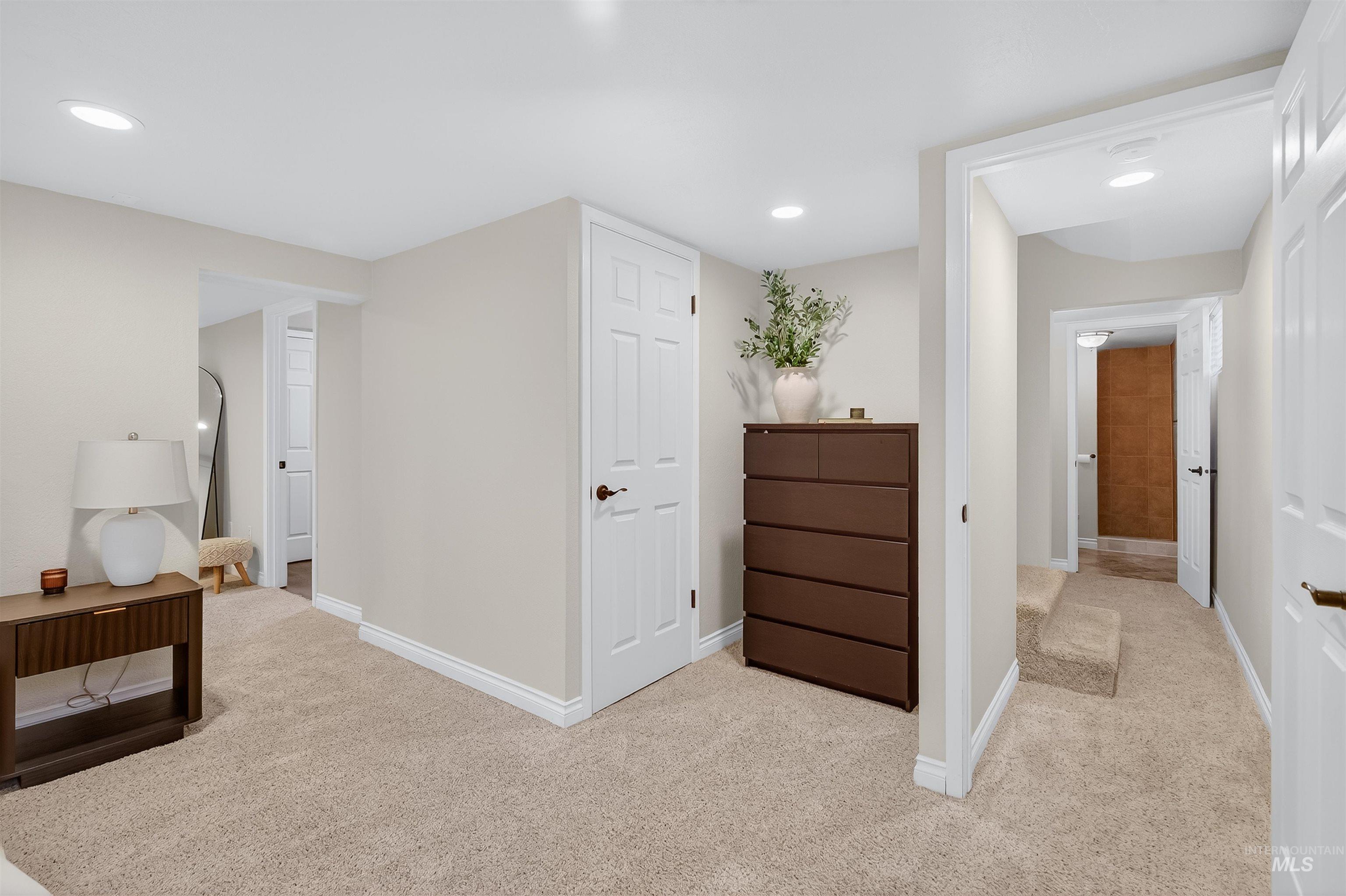 property viewer photo 29
