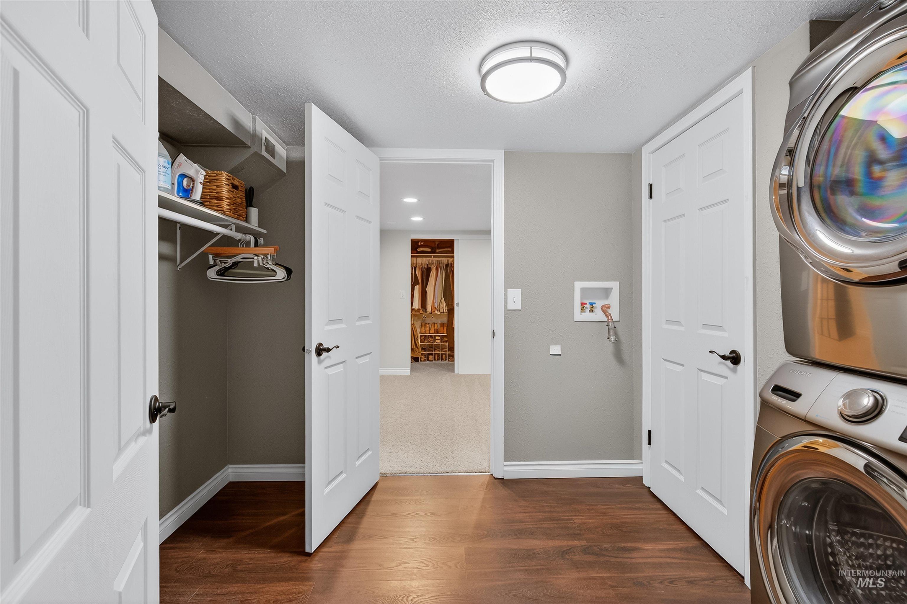 property viewer photo 31