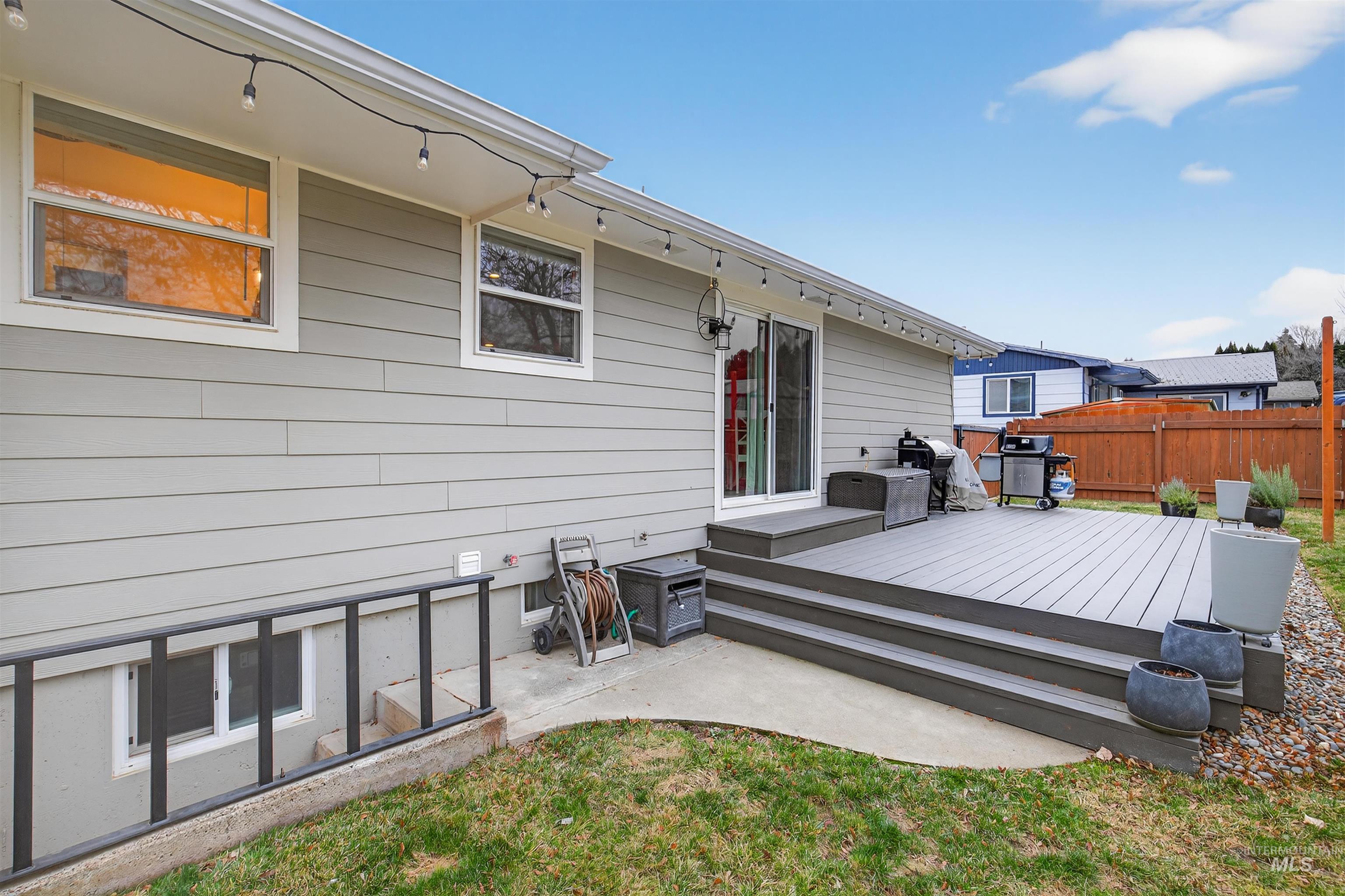 property viewer photo 36