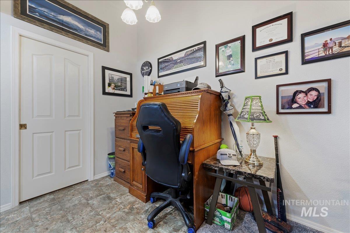 property viewer photo 20