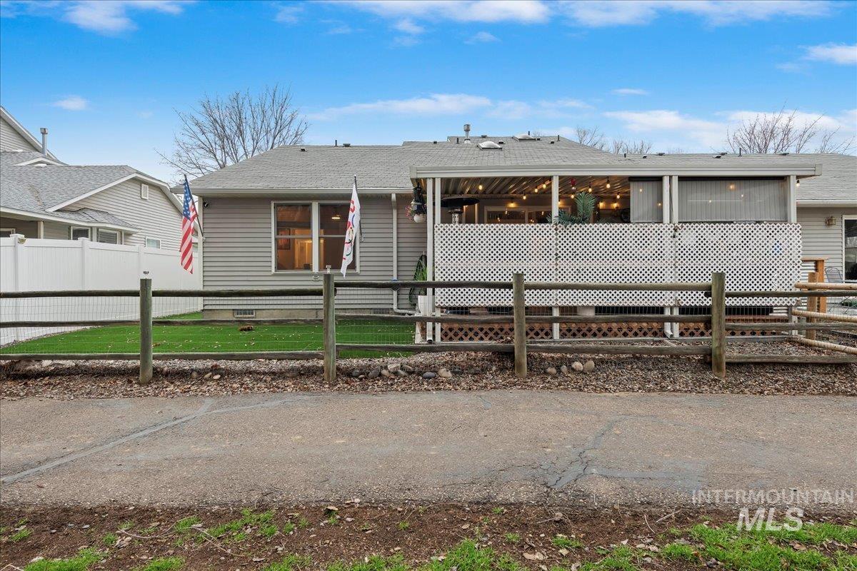 property viewer photo 27