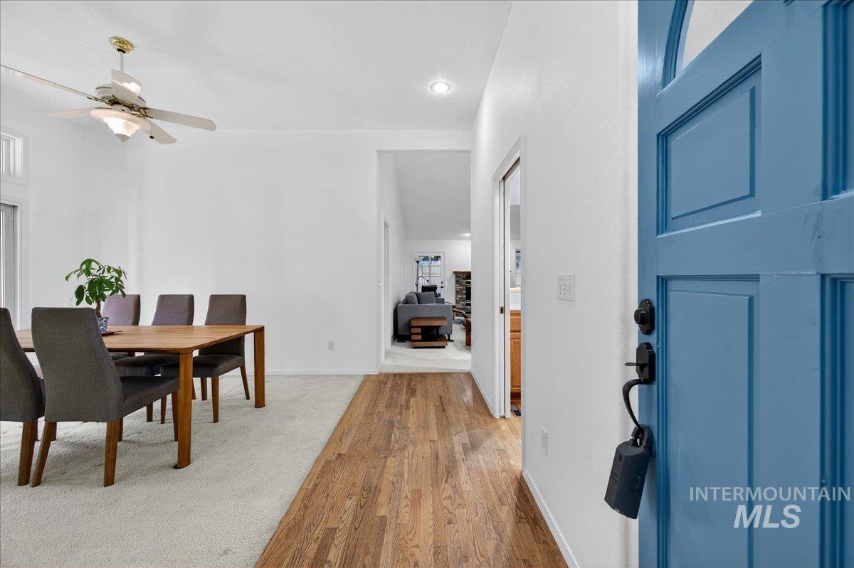 property viewer photo 1