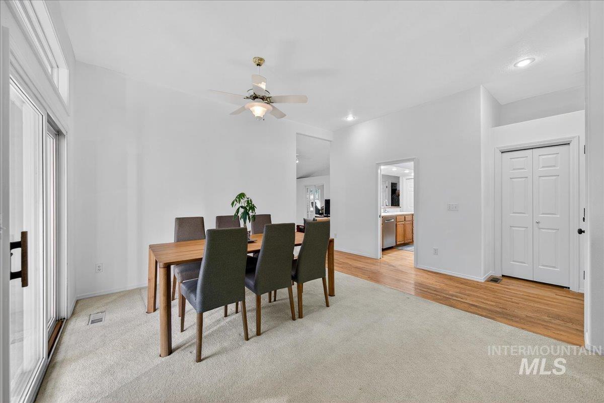 property viewer photo 11