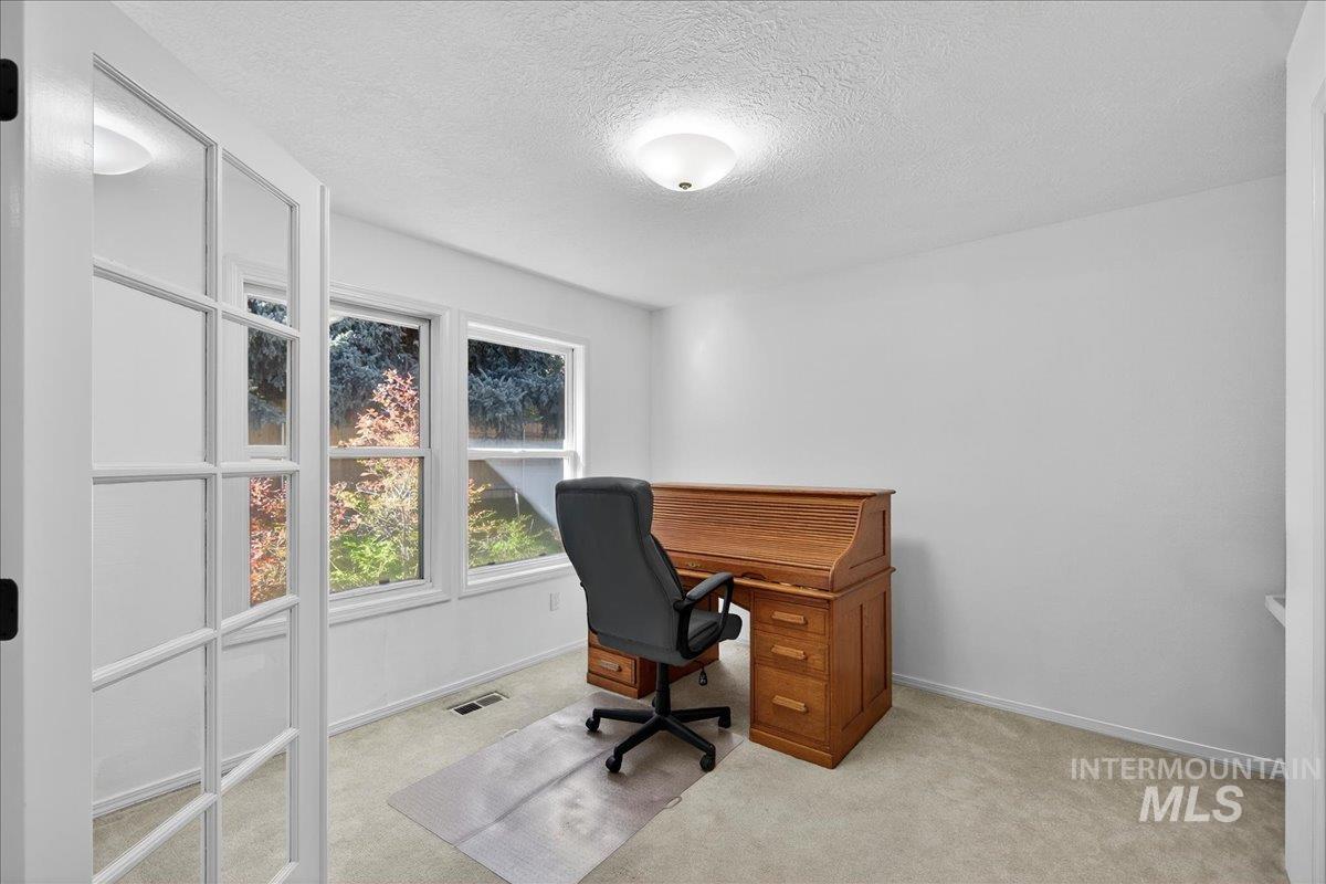 property viewer photo 19