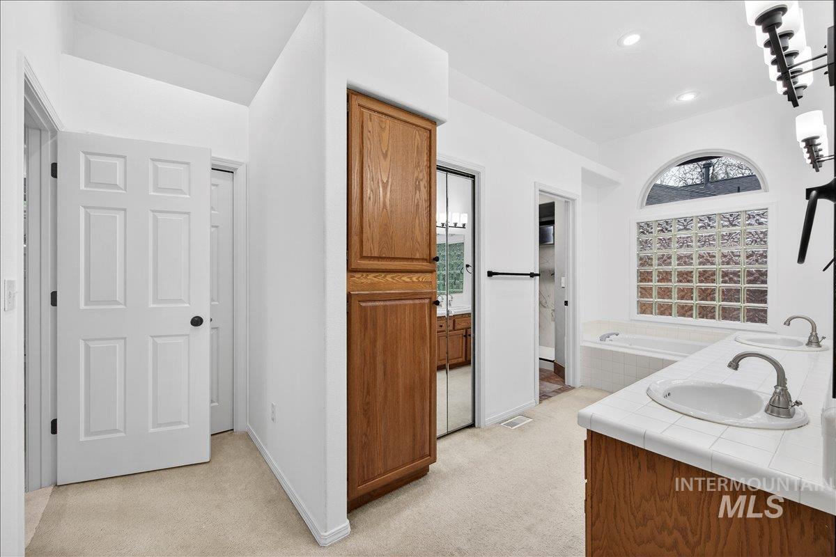 property viewer photo 31