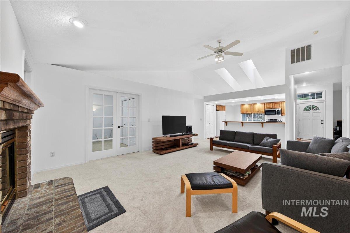 property viewer photo 32