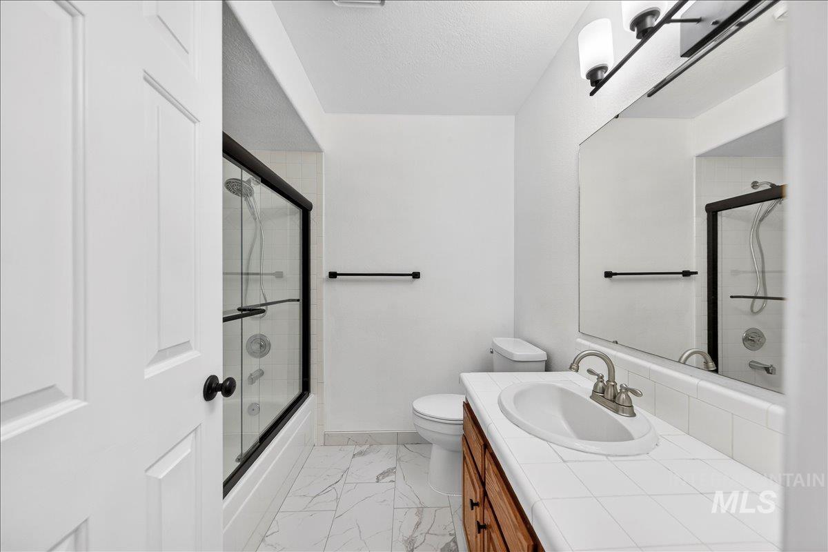 property viewer photo 34