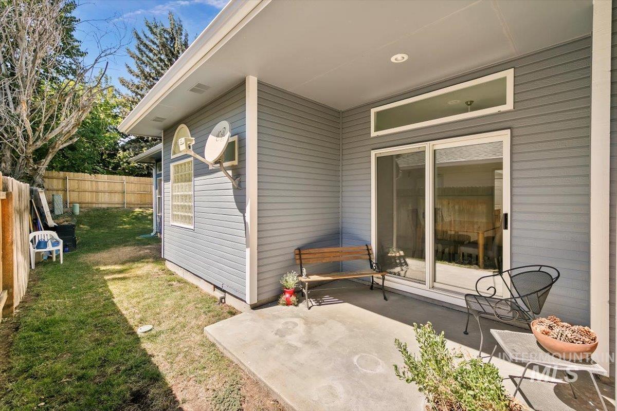 property viewer photo 44