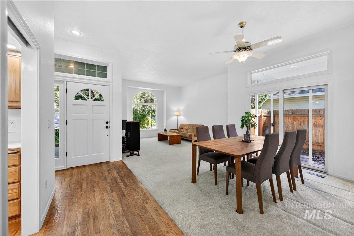 property viewer photo 8