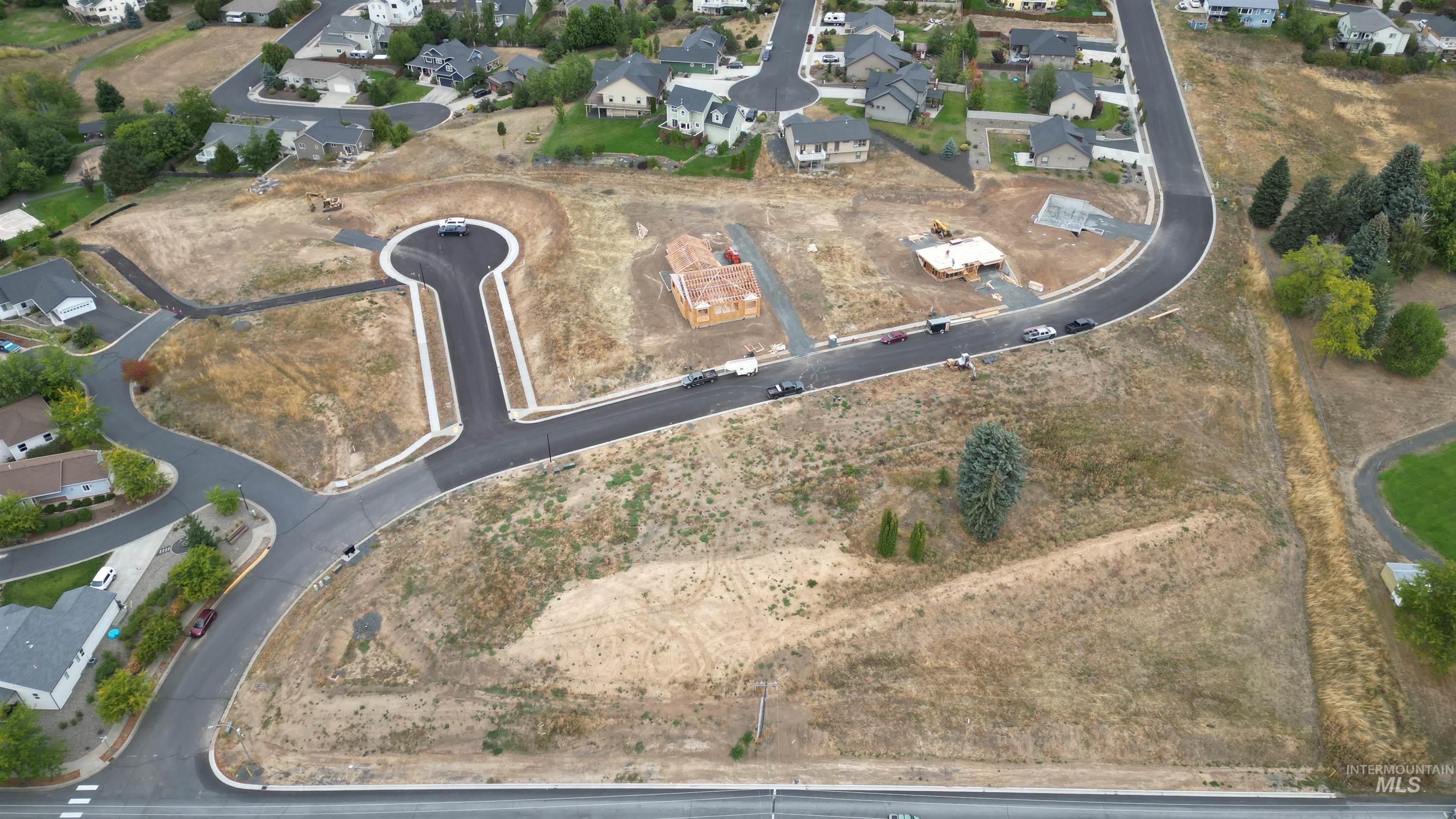 main property photo 3