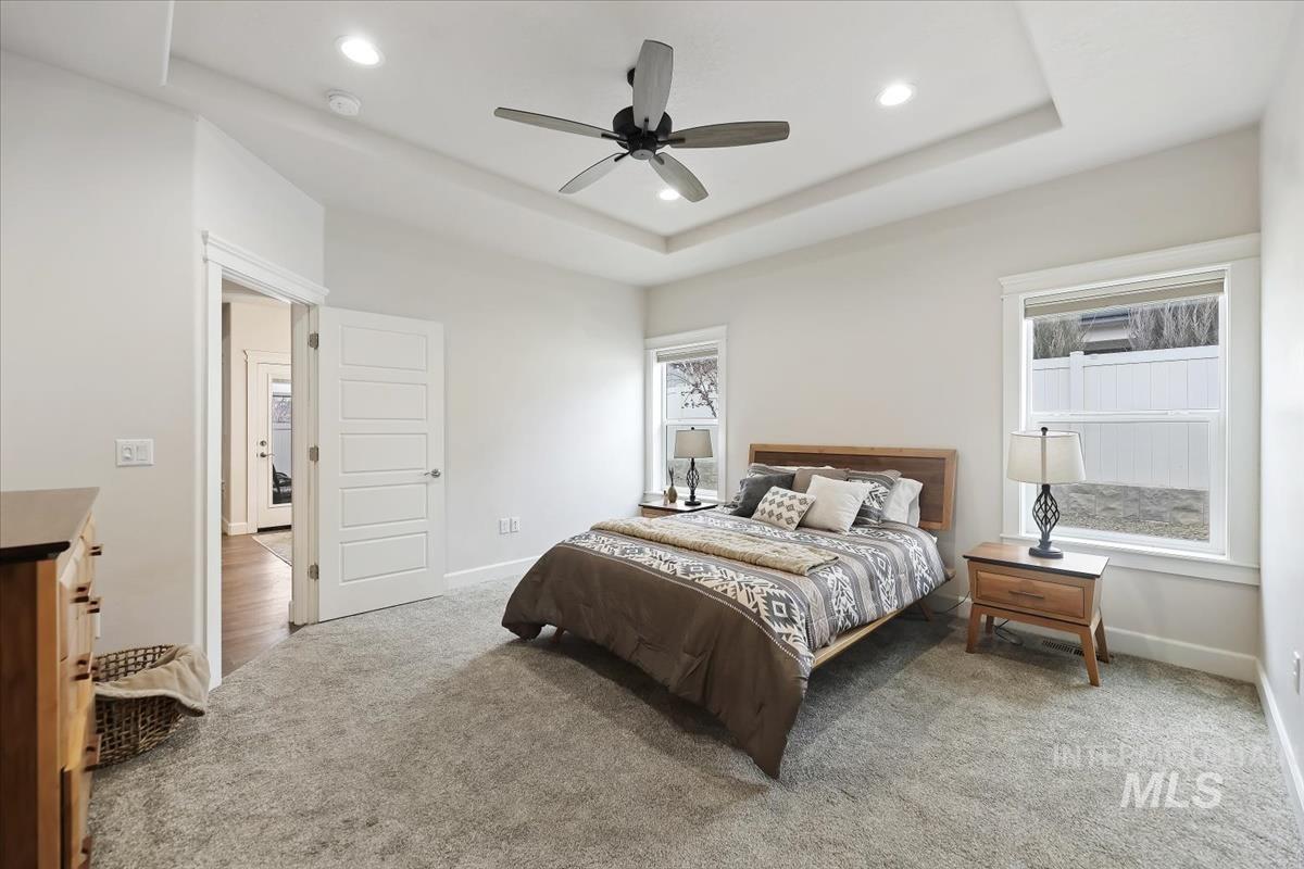 property viewer photo 12