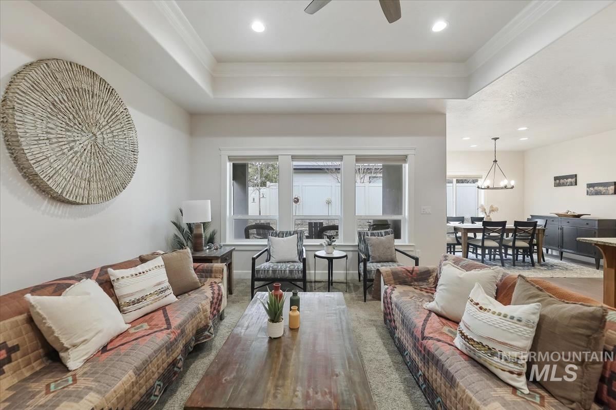 property viewer photo 18