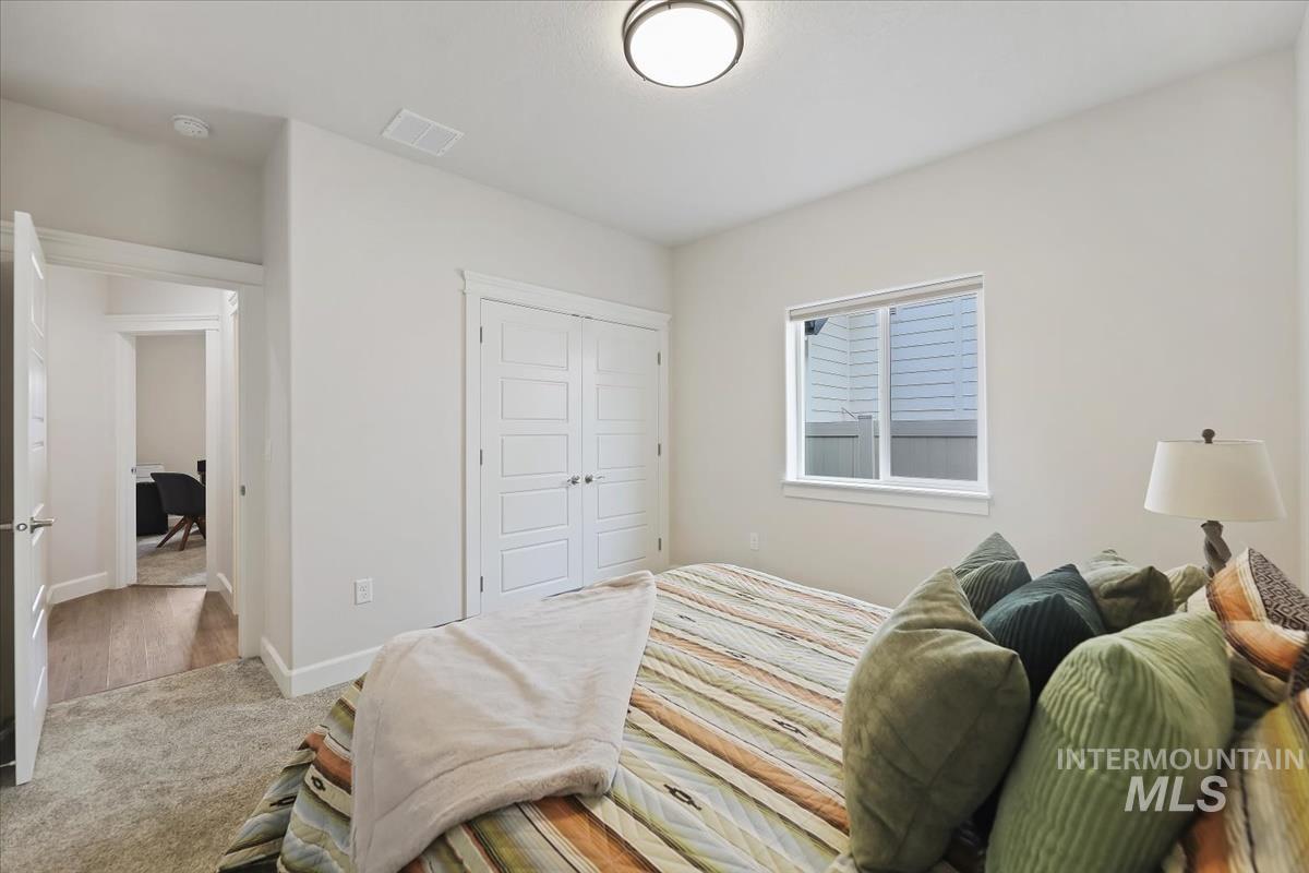 property viewer photo 23
