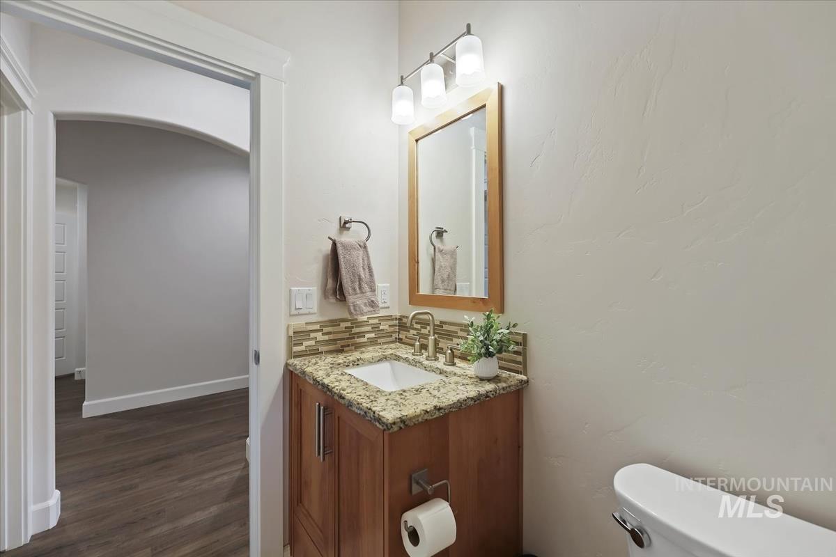 property viewer photo 25