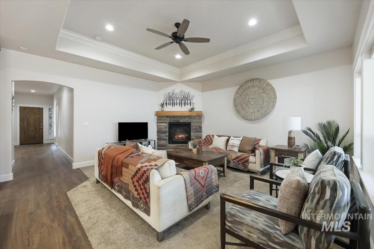 property viewer photo 30