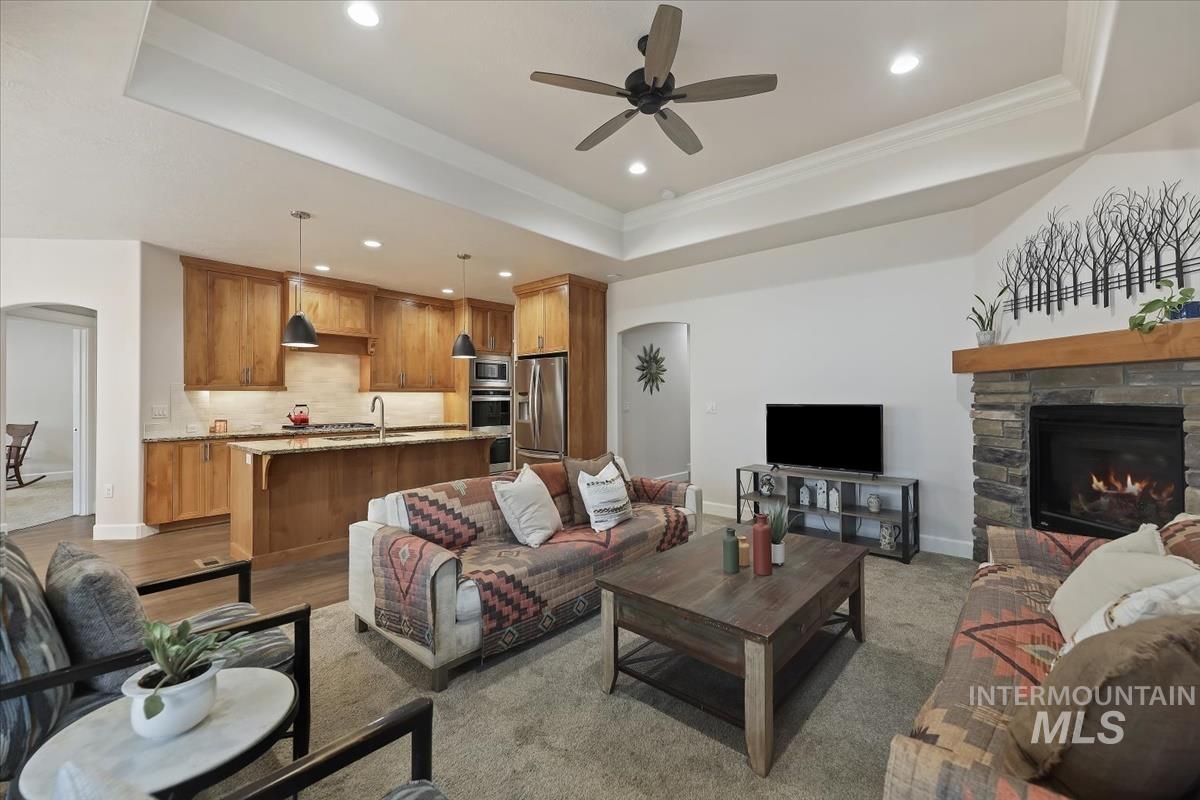 property viewer photo 4