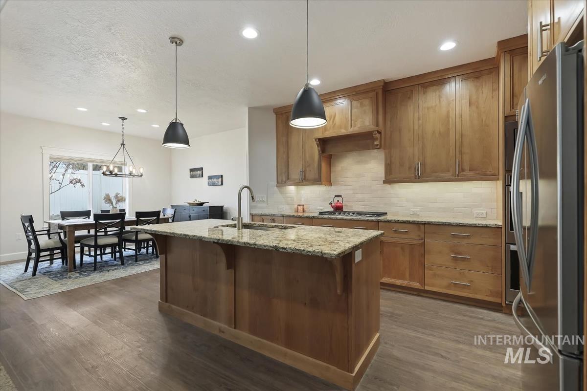 property viewer photo 6