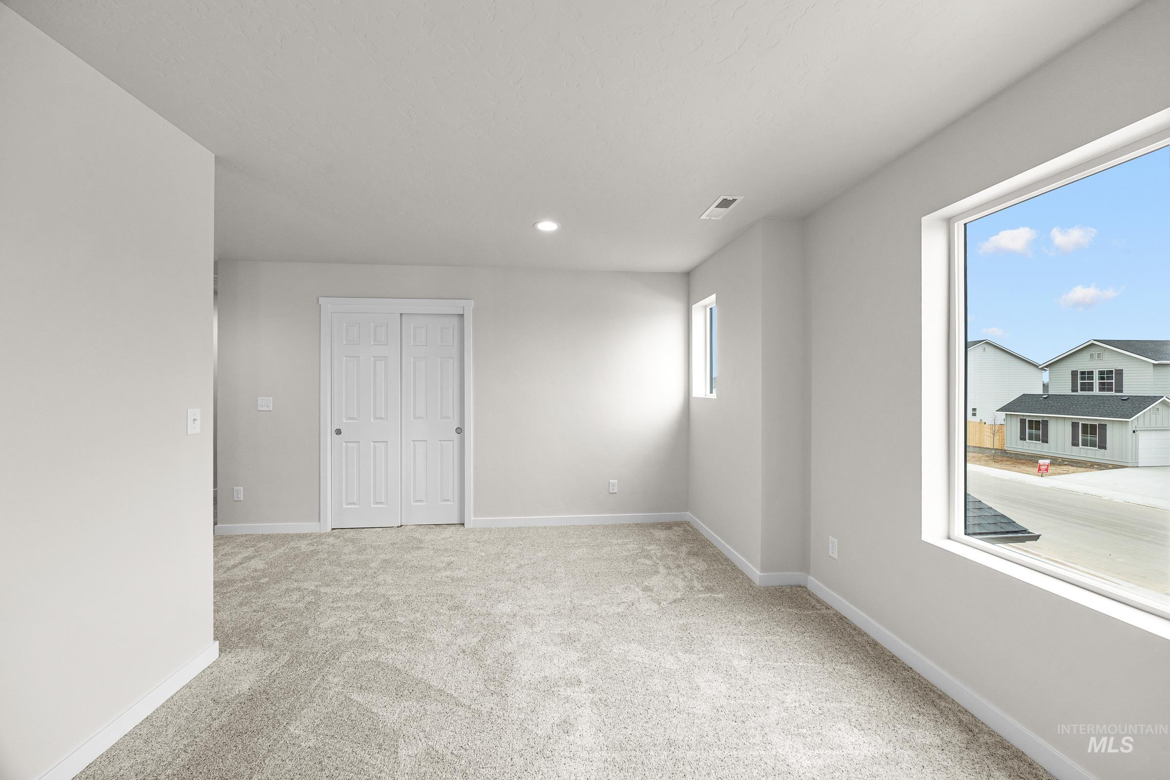 property viewer photo 14