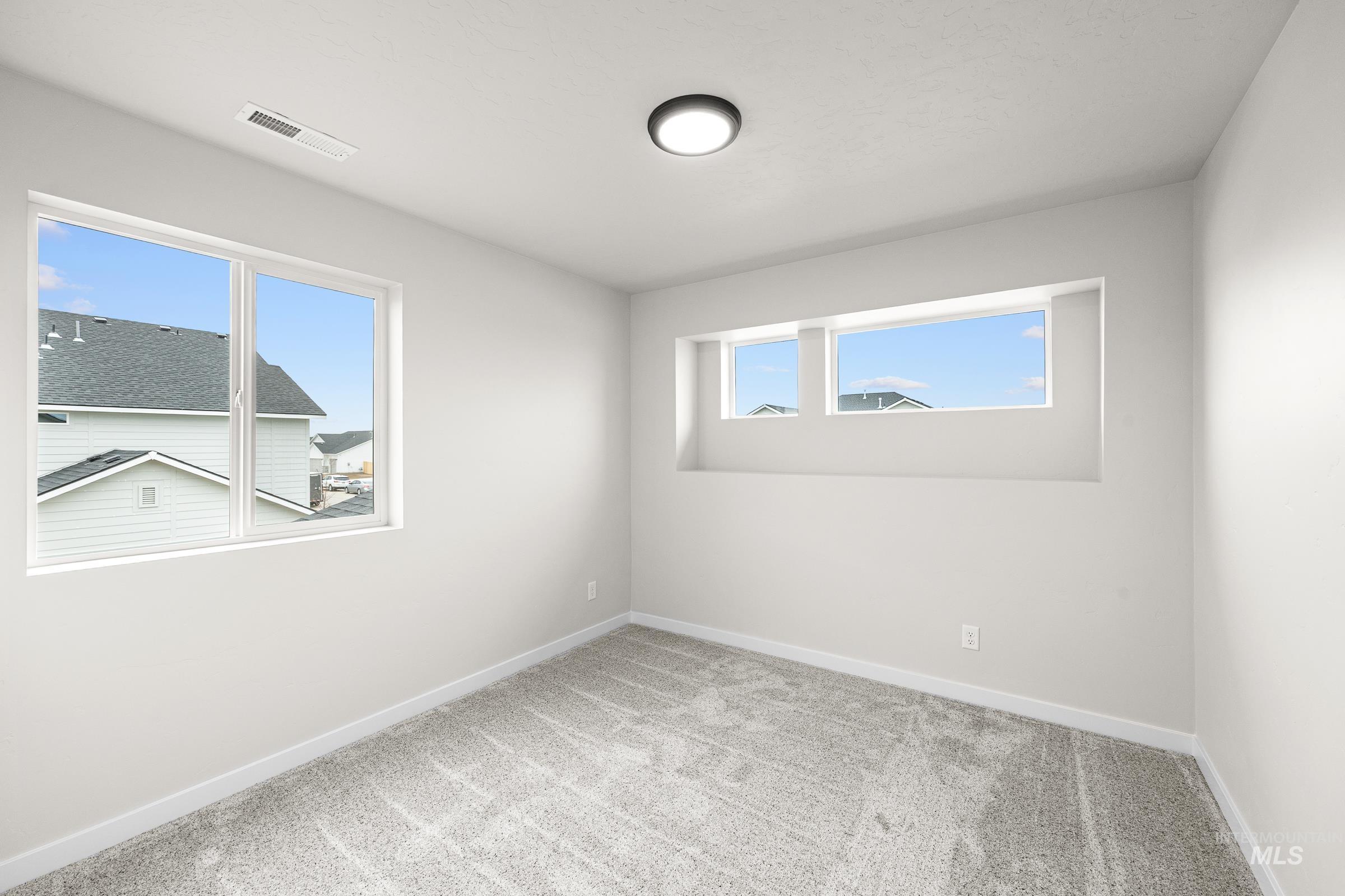 property viewer photo 16