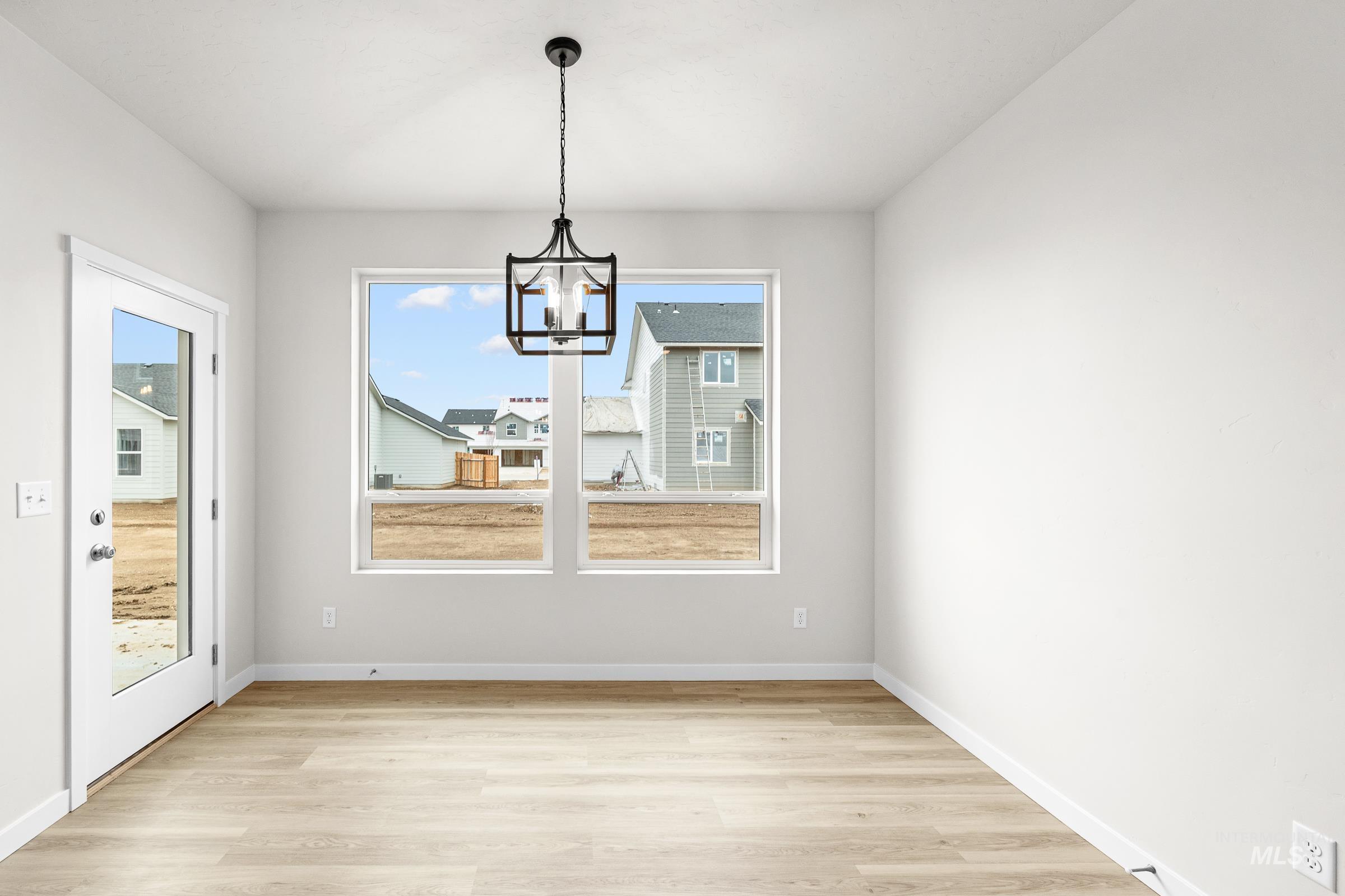property viewer photo 5