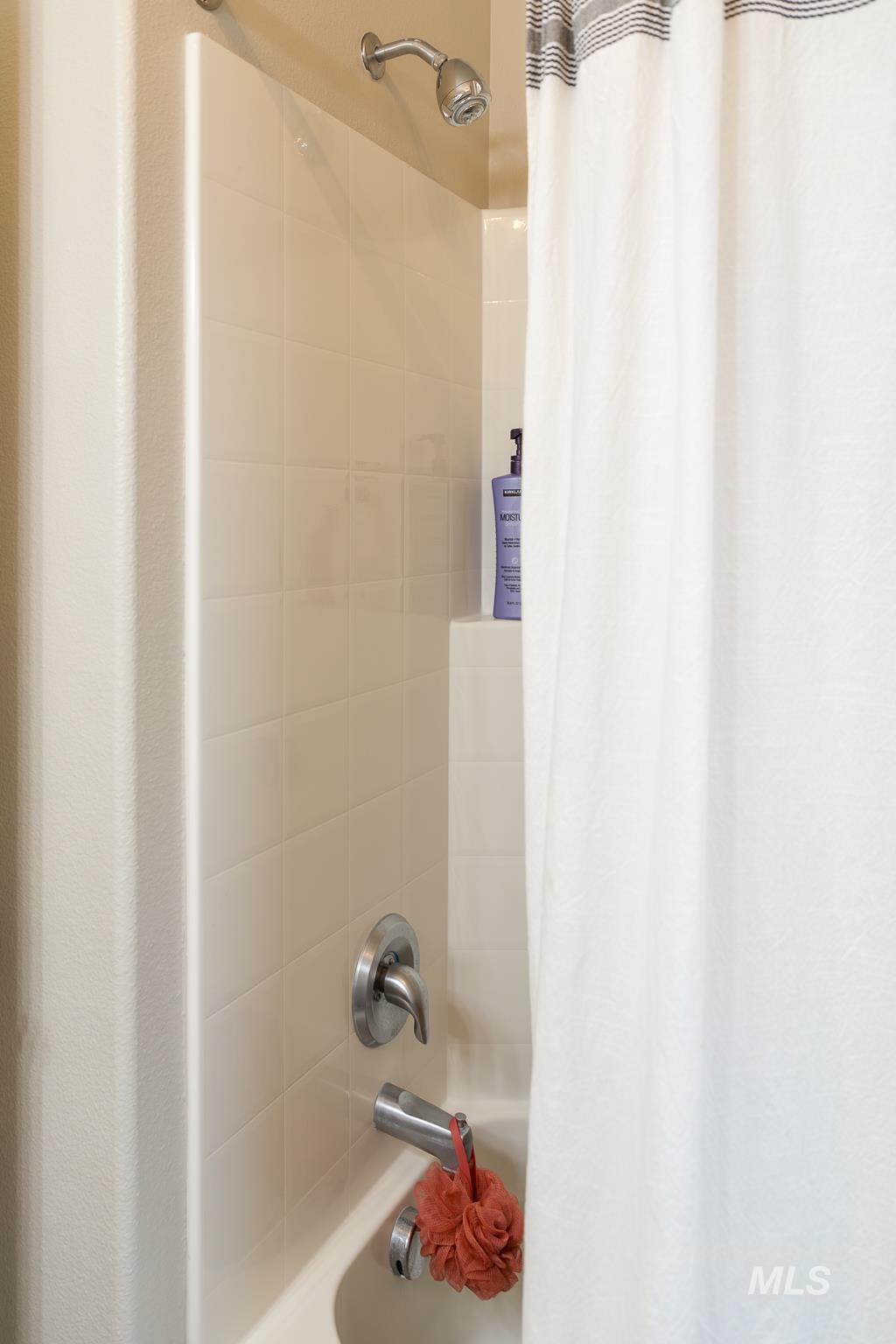 property viewer photo 14