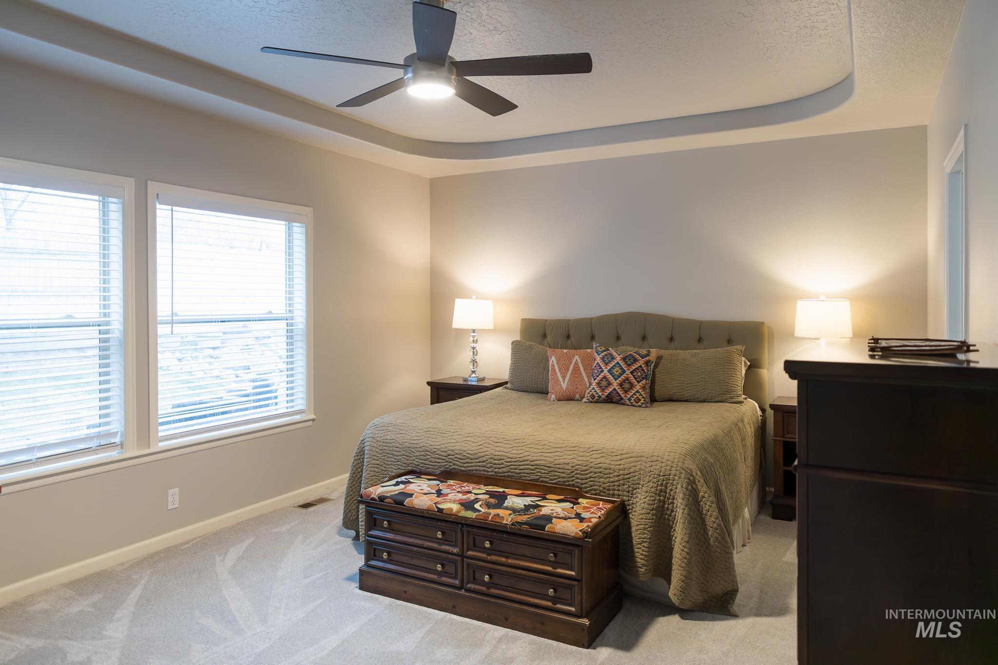 property viewer photo 23