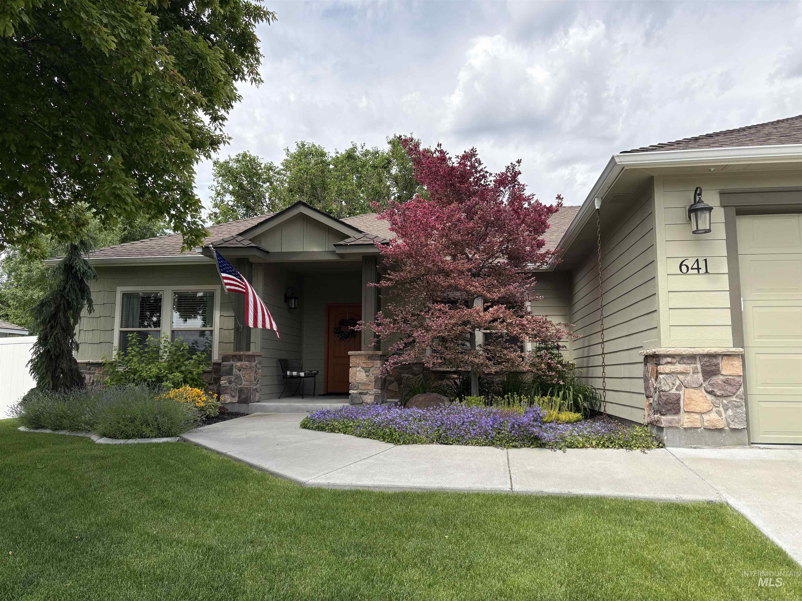 property viewer photo 34
